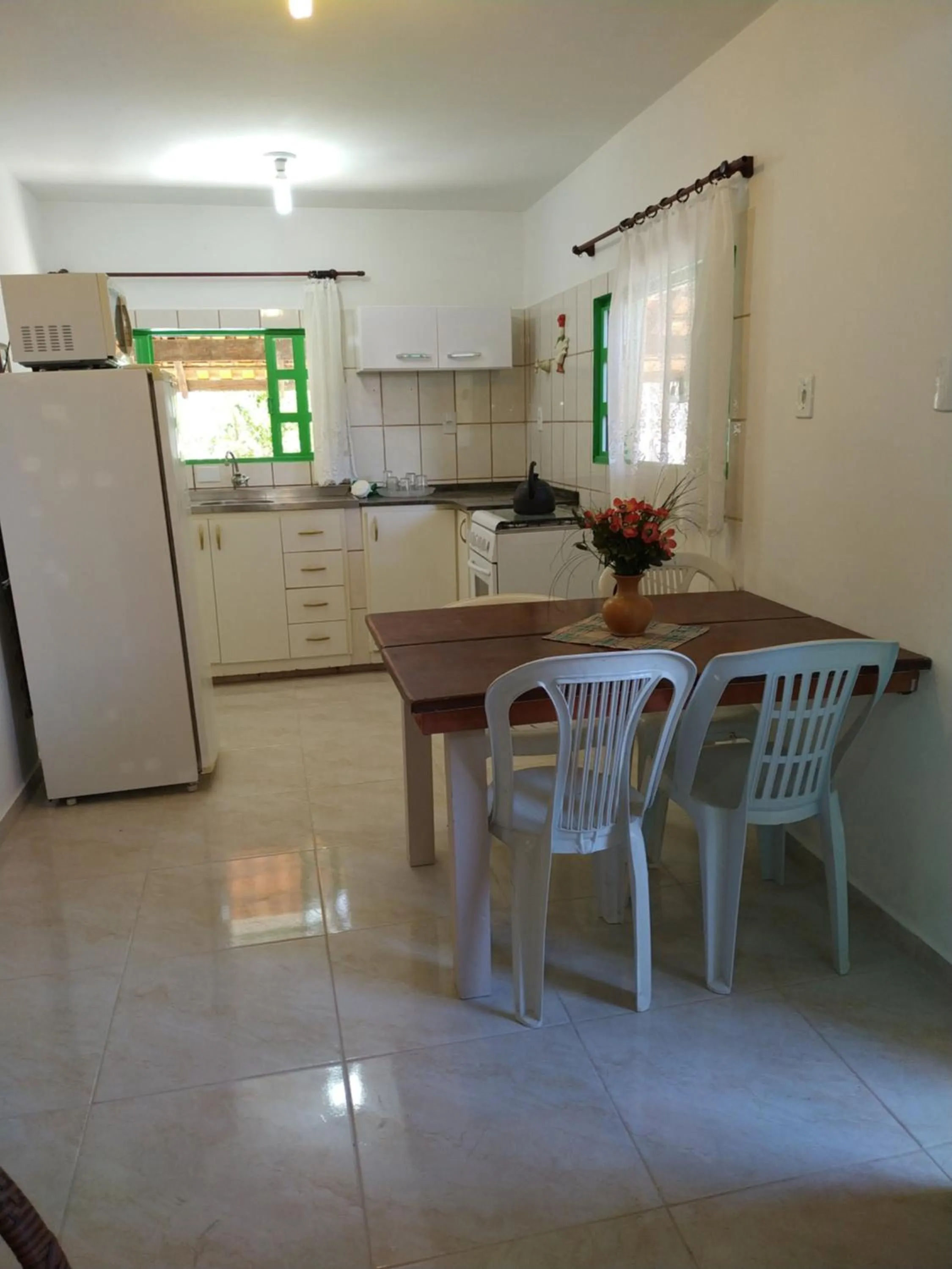 Kitchen or kitchenette in Residencial Praia Bombas