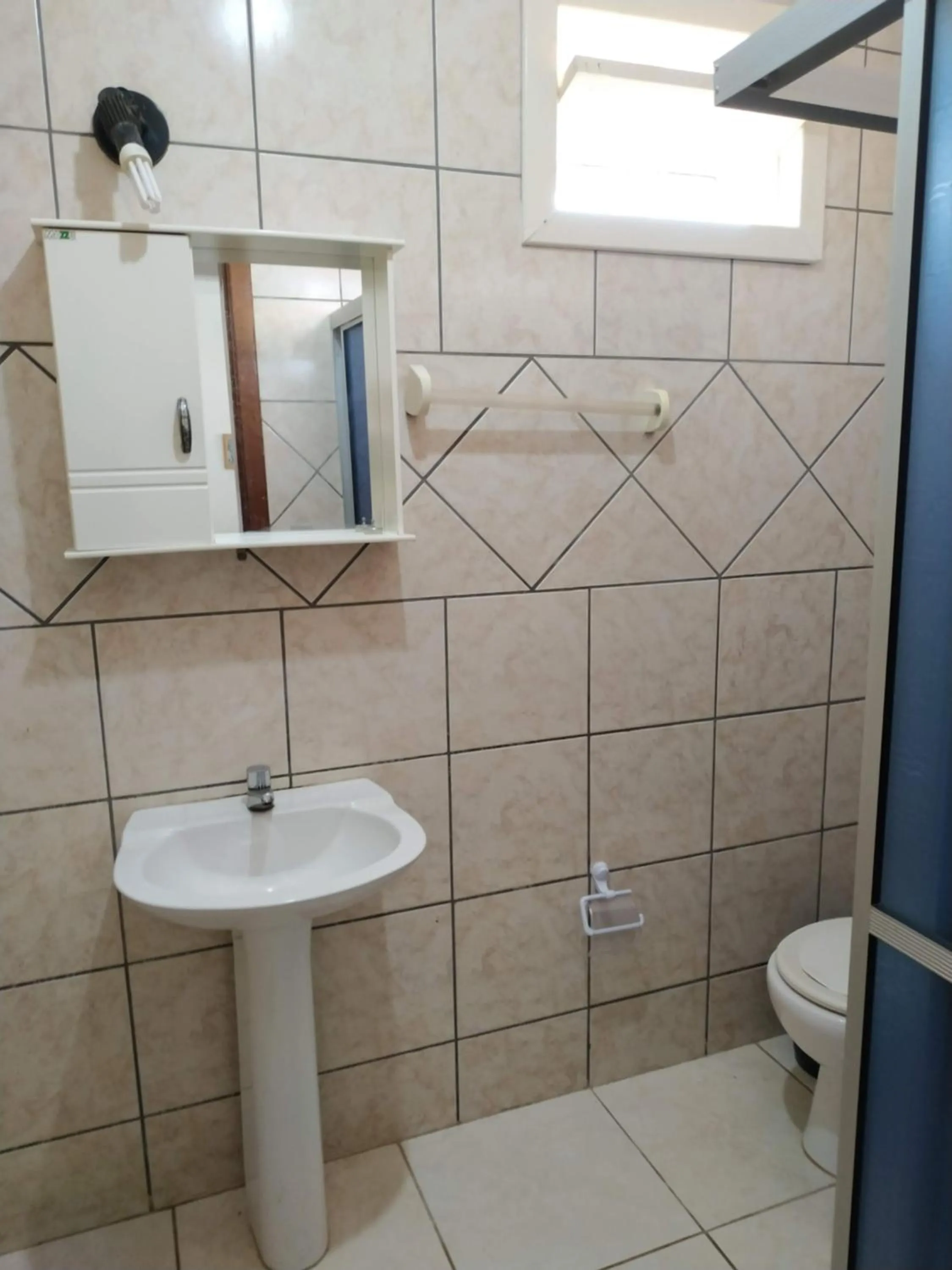 Bathroom in Residencial Praia Bombas