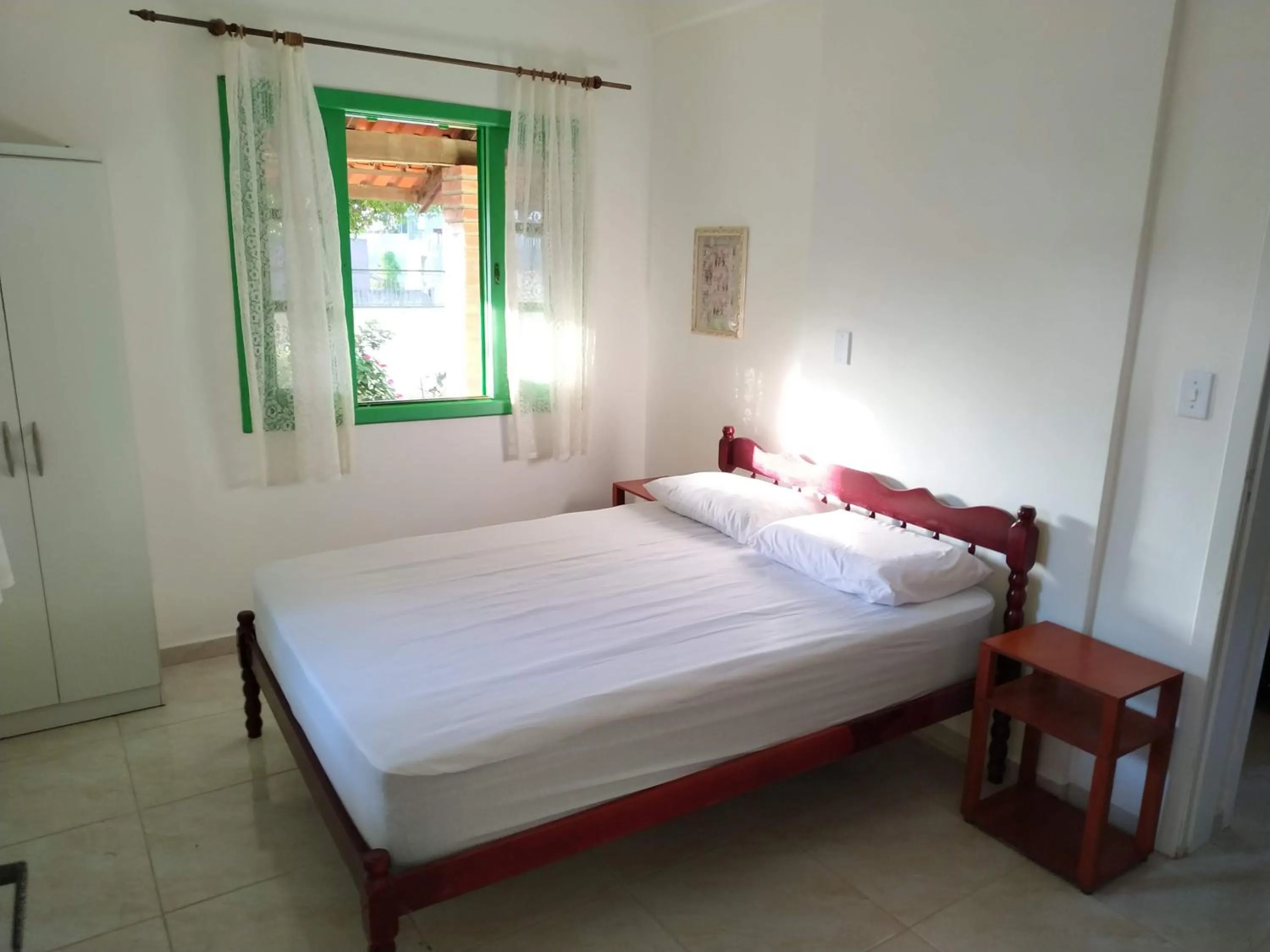 Bed in Residencial Praia Bombas