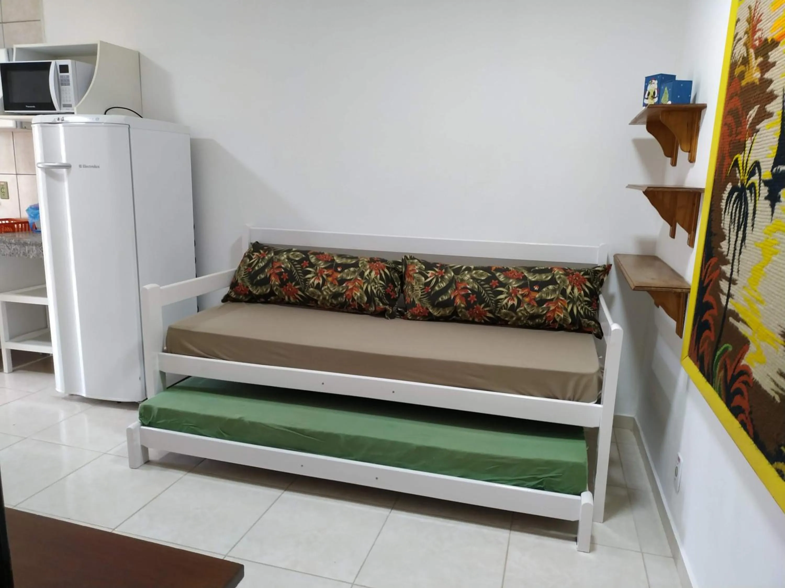 Bed in Residencial Praia Bombas