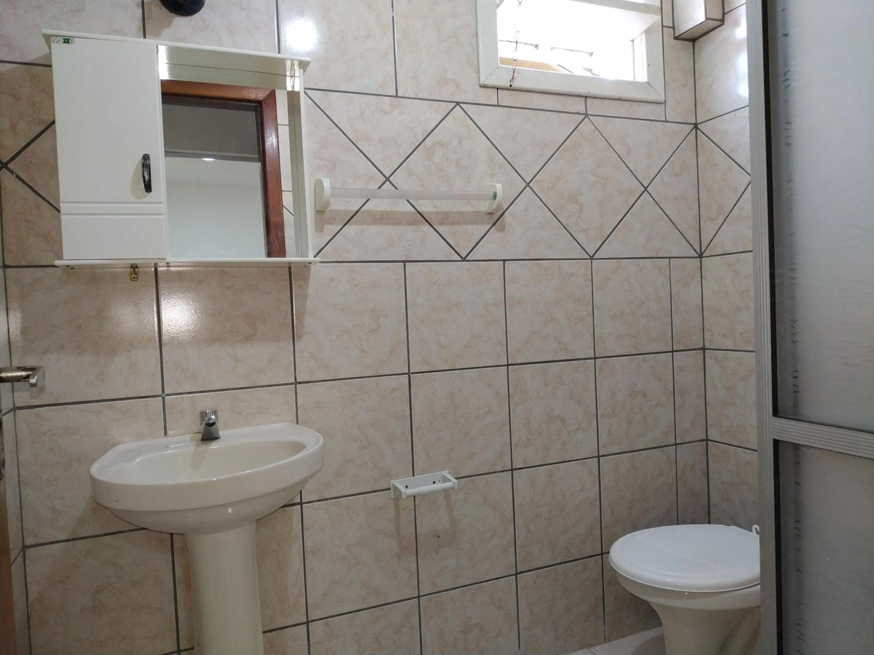 Bathroom in Residencial Praia Bombas