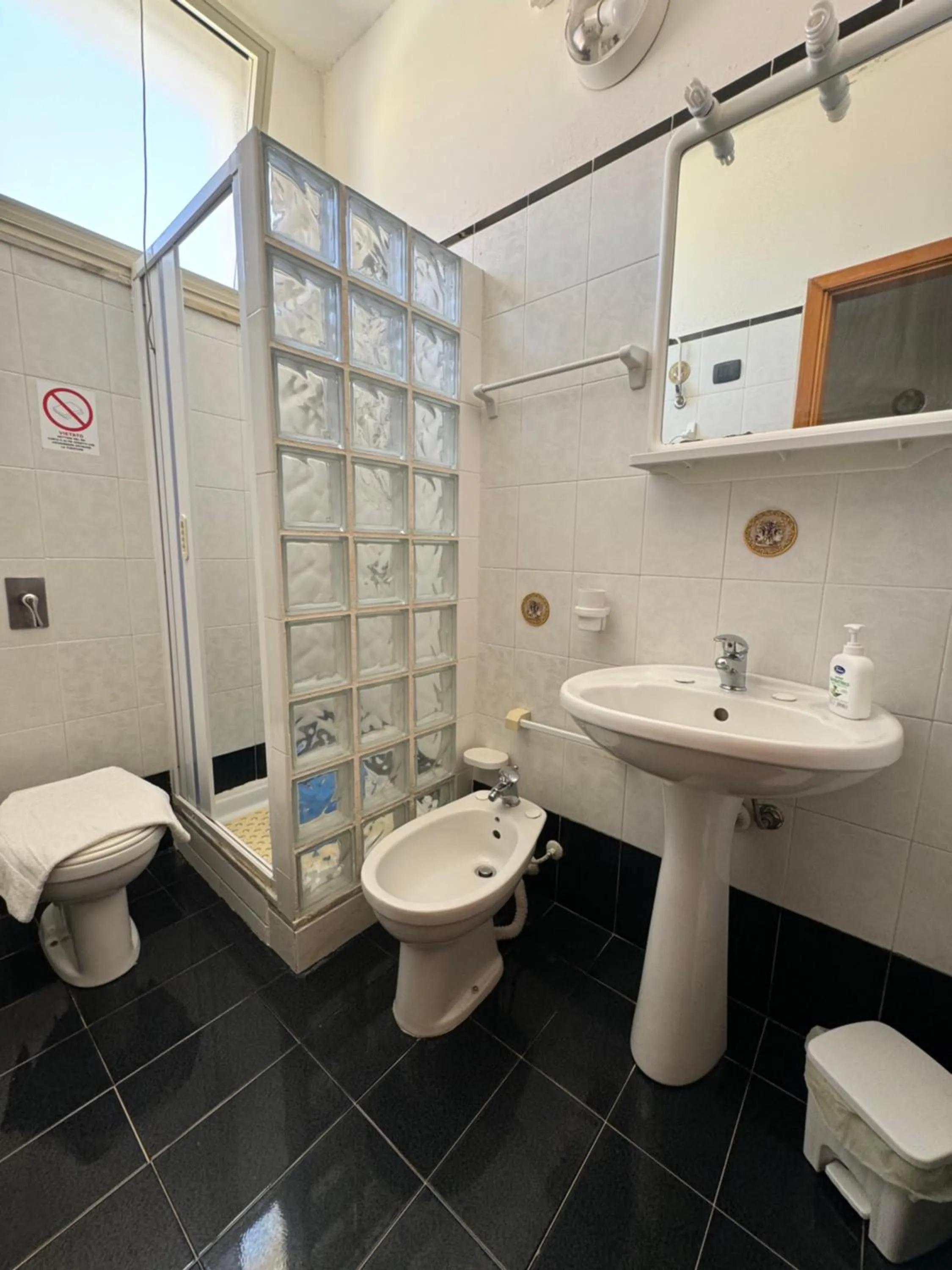 Bathroom in Residence La Conchiglia