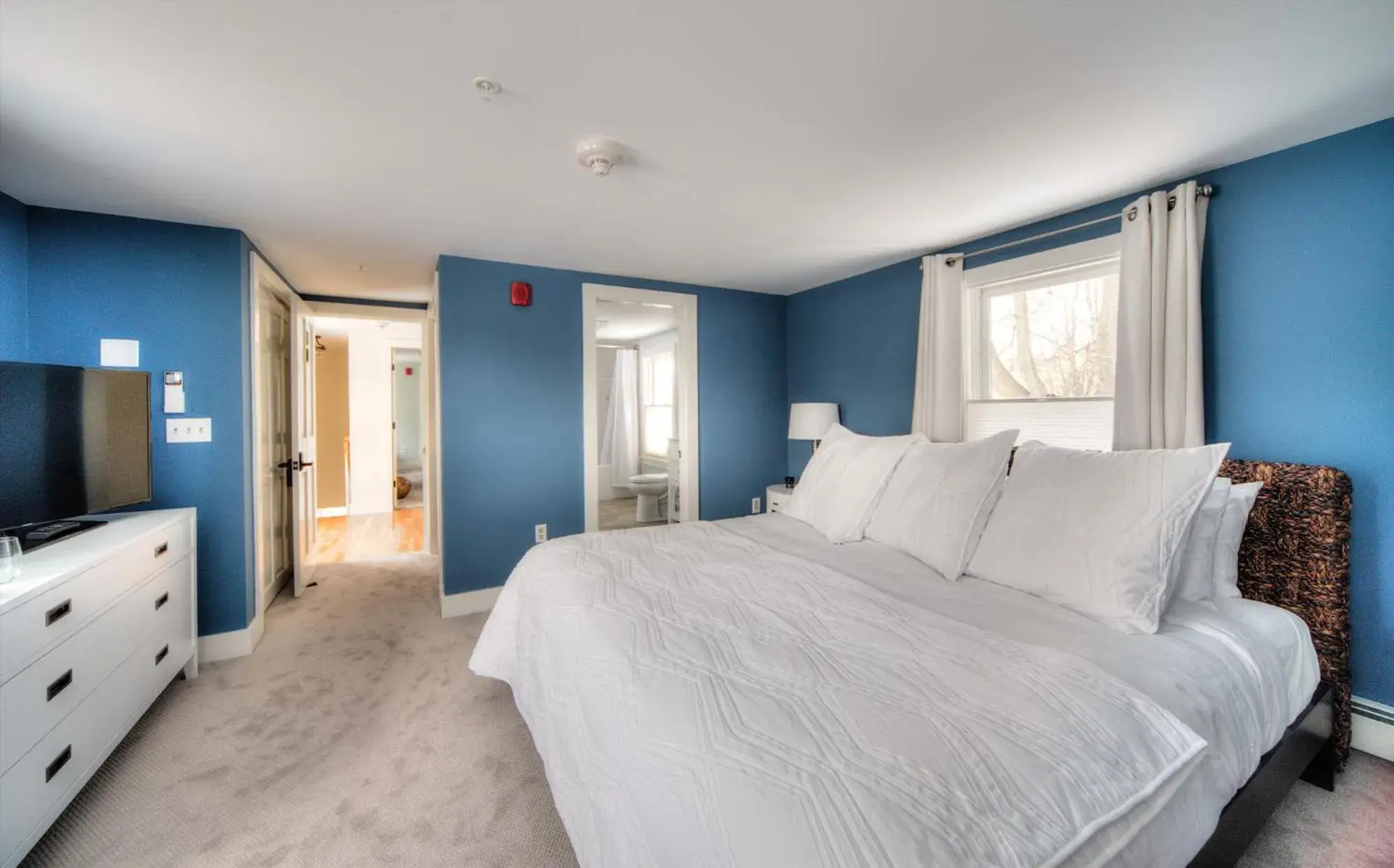 Photo of the whole room, Bed in The Sailmaker's House Photo of the whole room, Bed in The Sailmaker's House