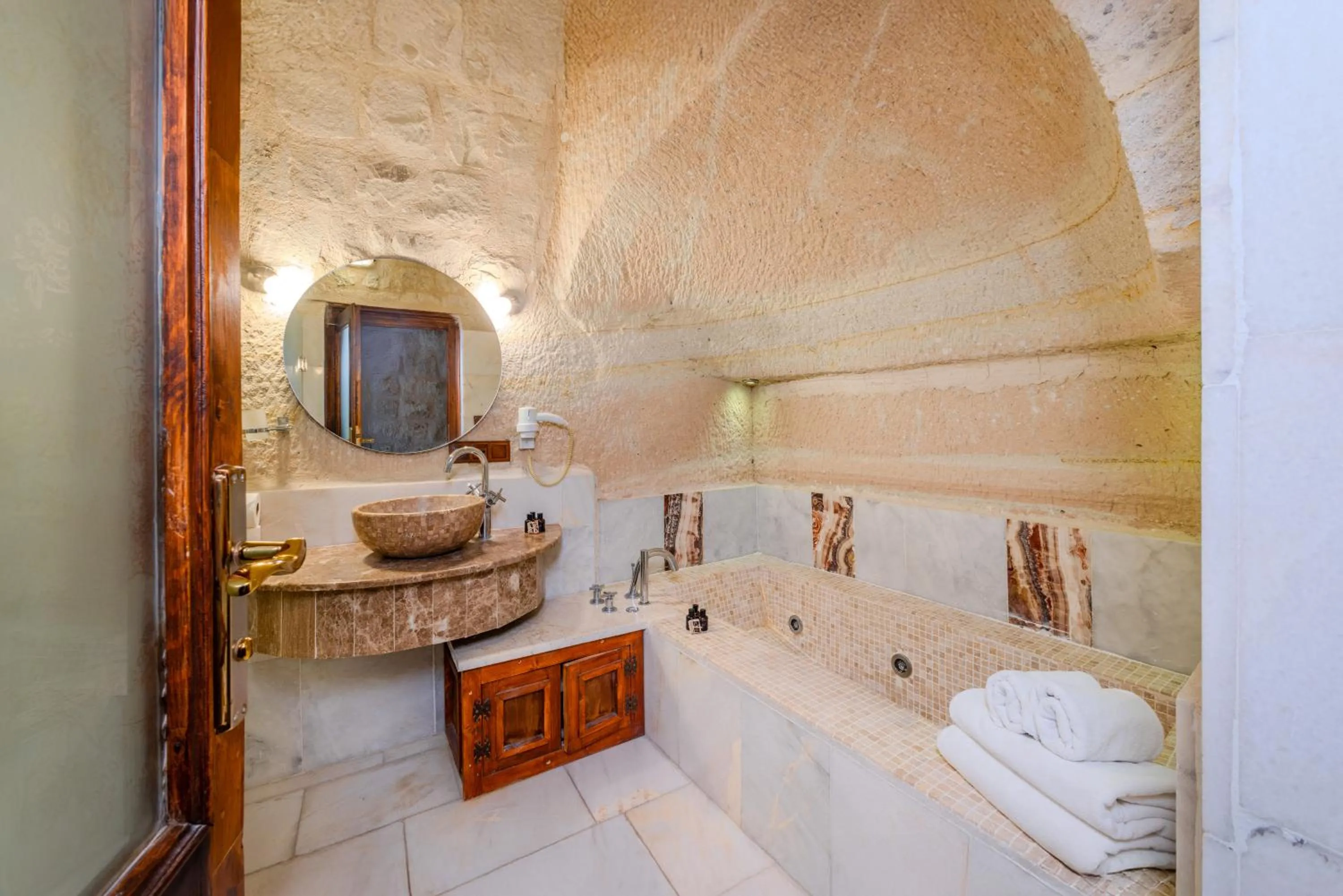 Bathroom in MDC Cave Hotel Cappadocia