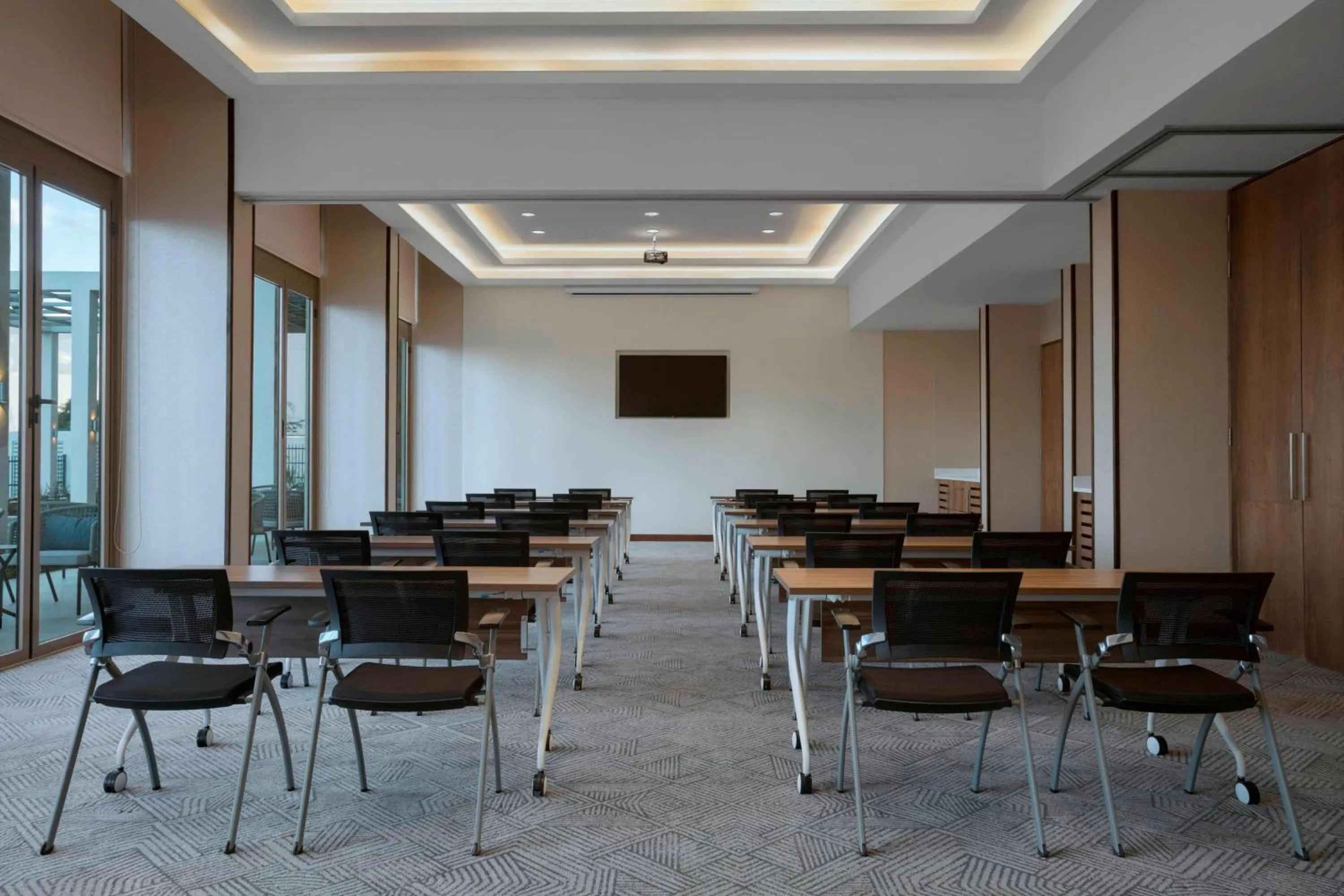 Meeting/conference room in Four Points by Sheraton Nairobi Airport