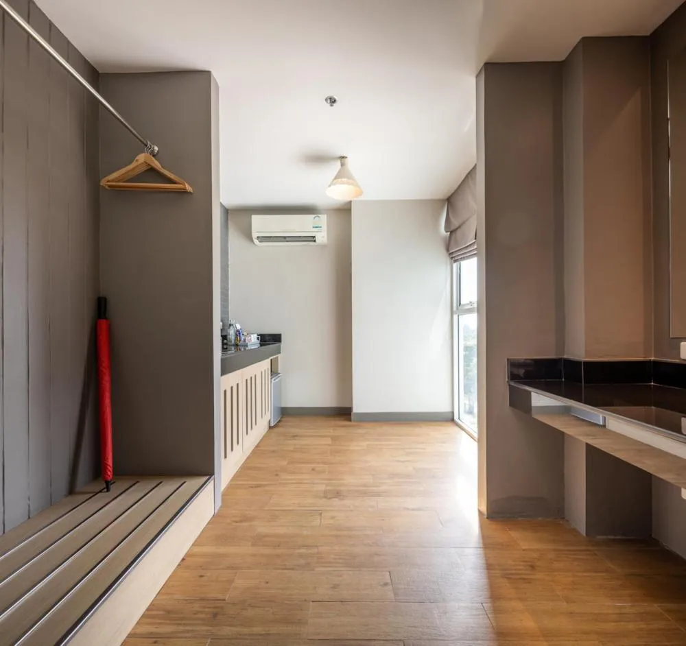 air conditioner in Prima Hotel Pattaya