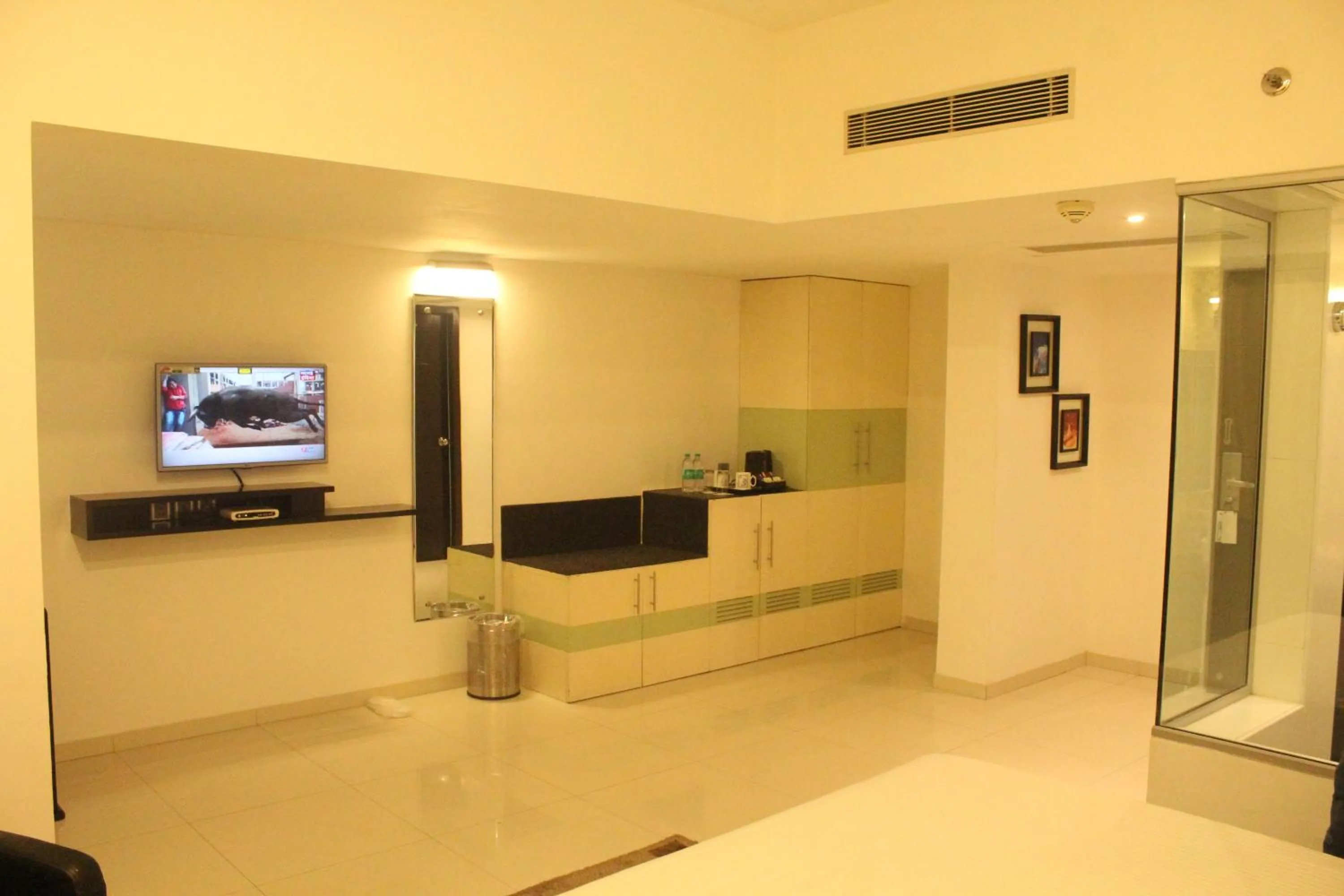 Bedroom in Keys Select by Lemon Tree Hotels, Ludhiana