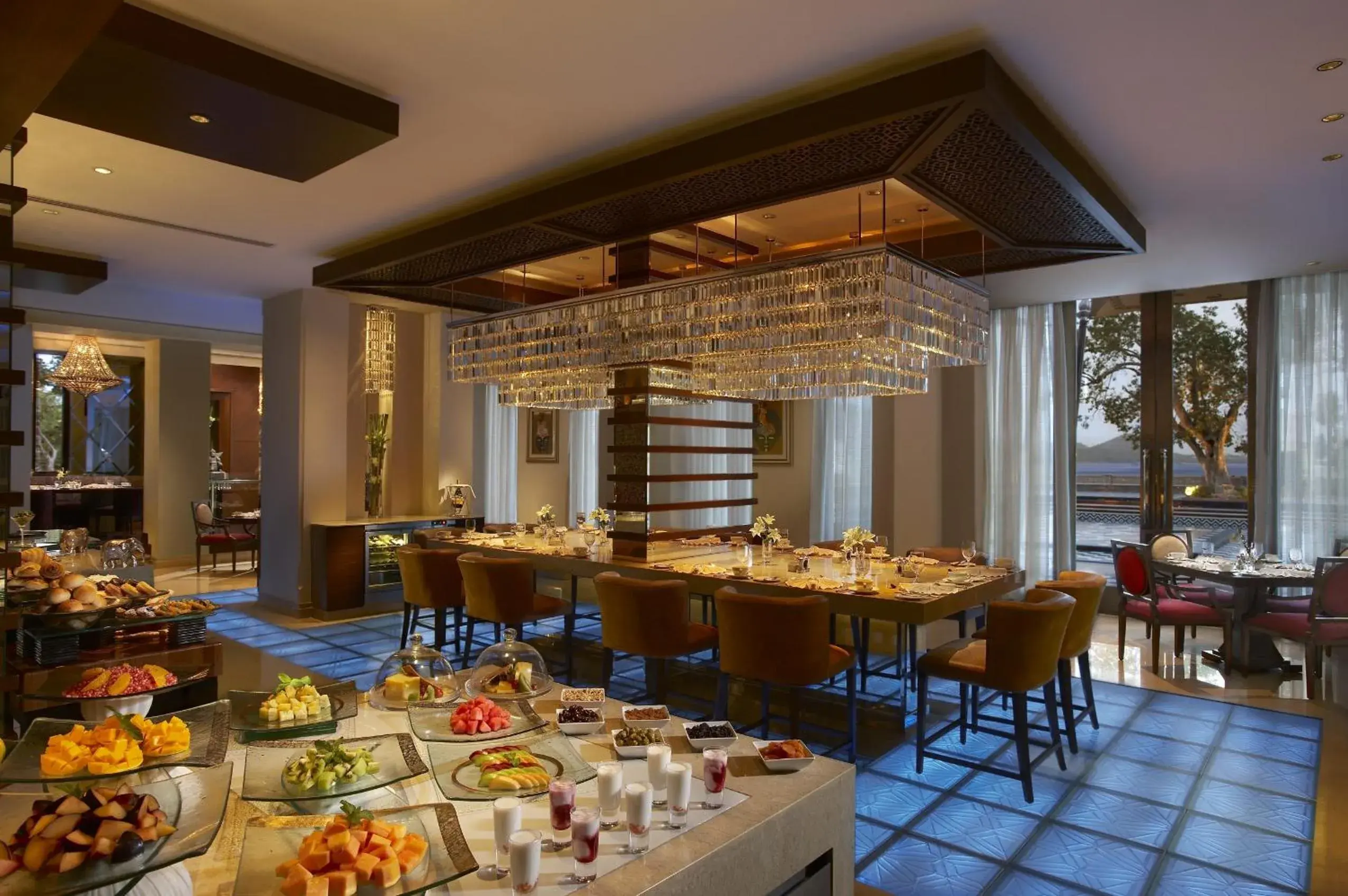 Restaurant/places to eat in The Leela Palace Udaipur Restaurant/places to eat in The Leela Palace Udaipur