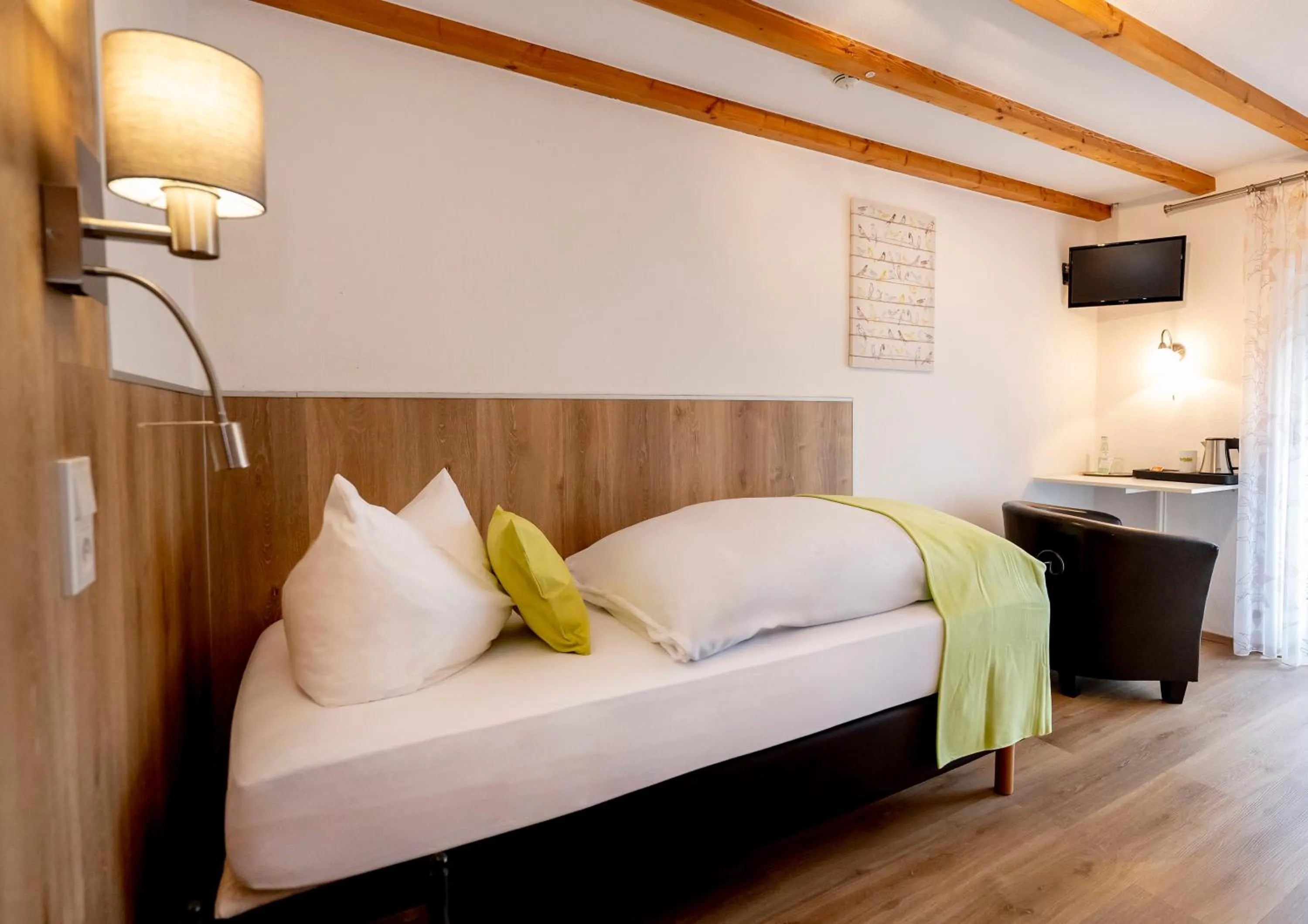 Bed in Hotel Haus Nachtigall - B&B