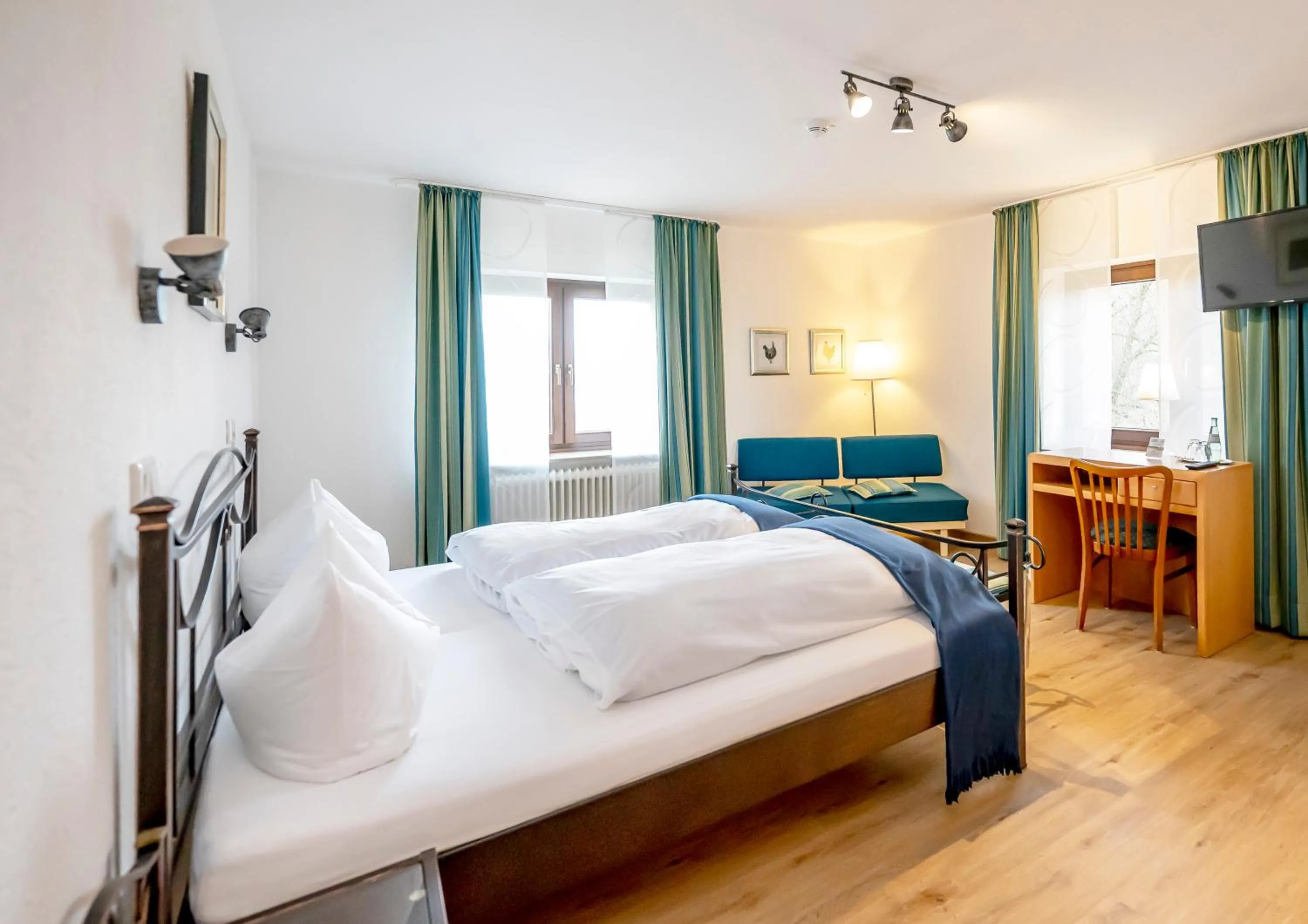 Bed in Hotel Haus Nachtigall - B&B