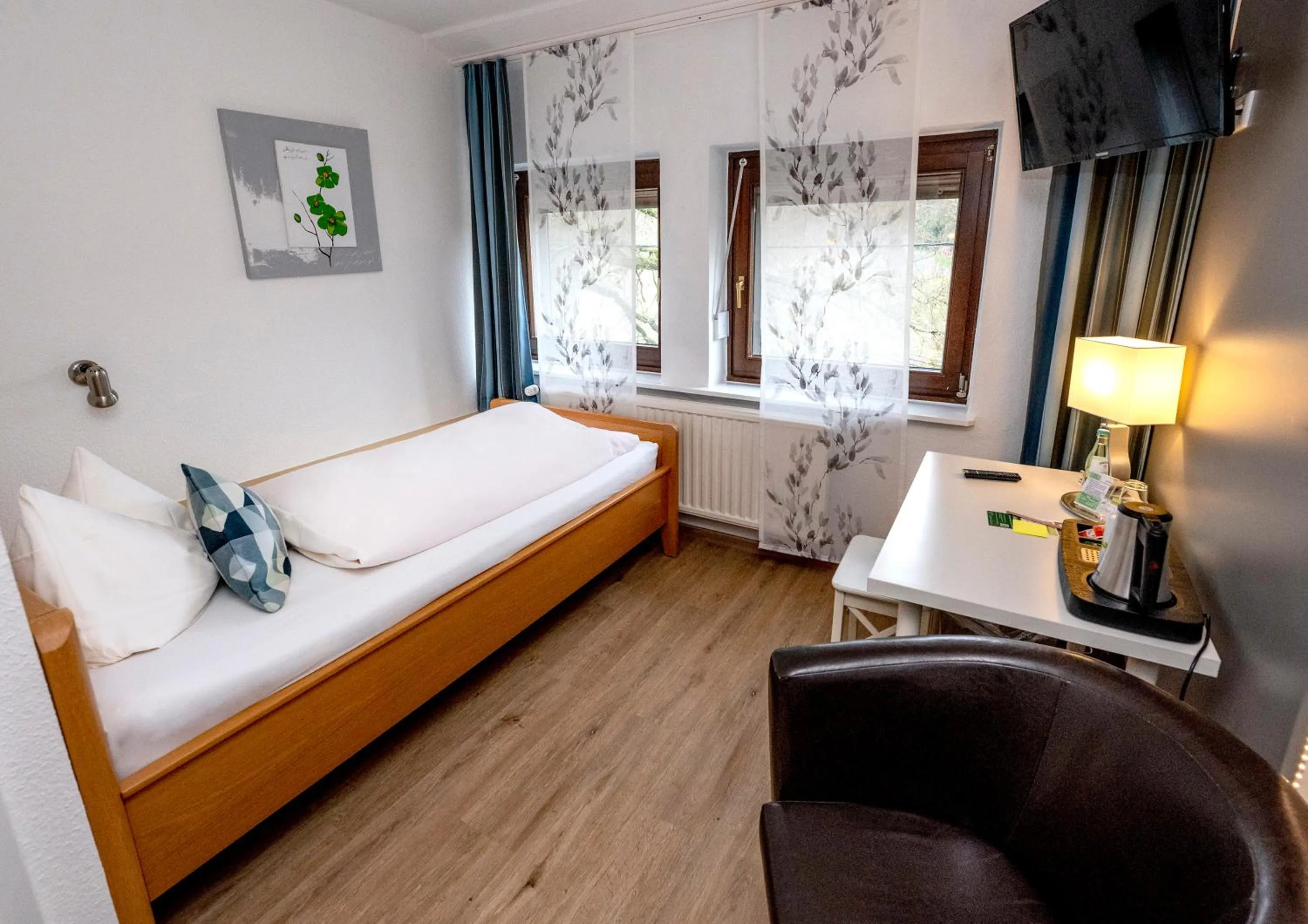 Bed in Hotel Haus Nachtigall - B&B