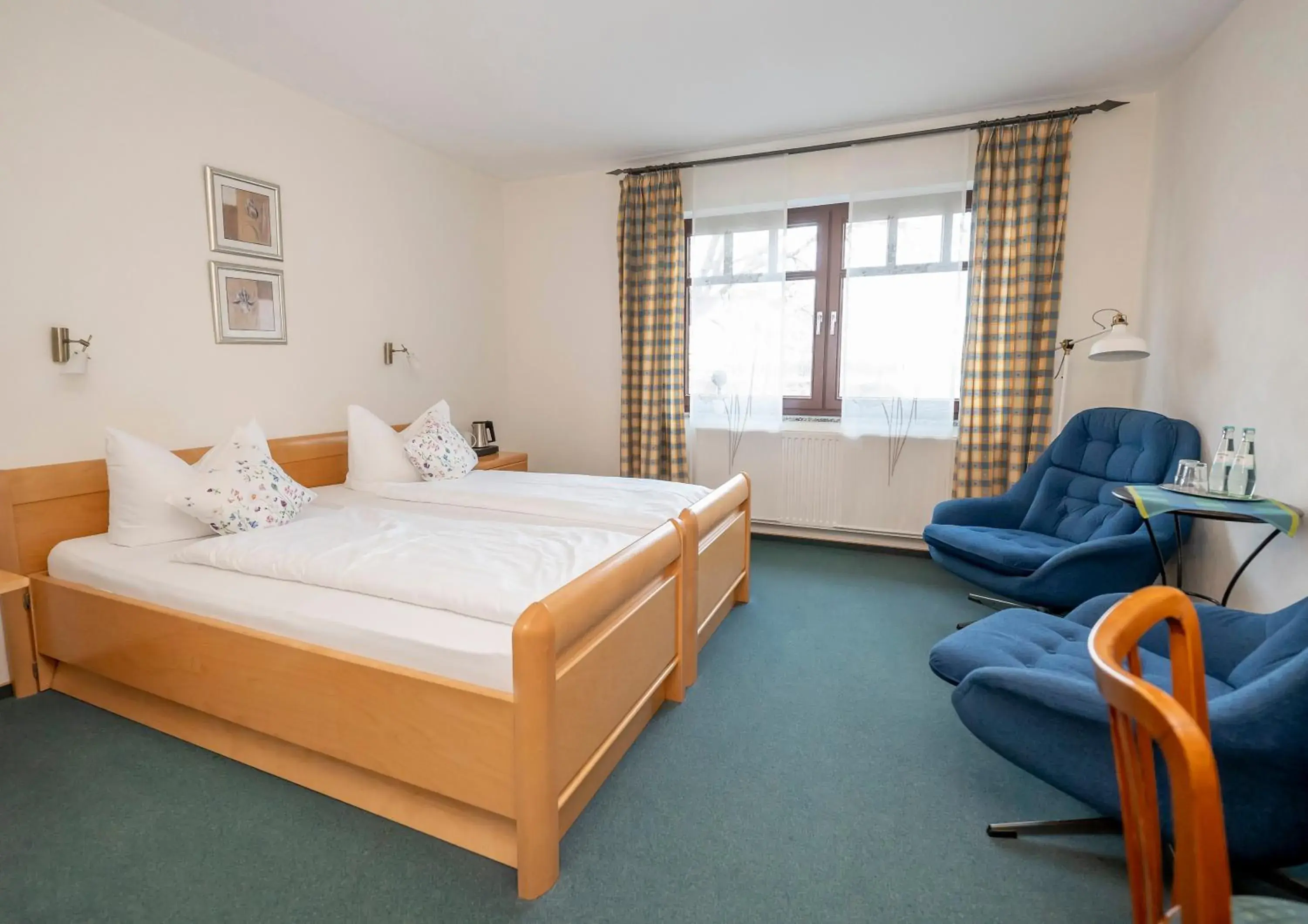 Comfort Double or Twin Room in Hotel Haus Nachtigall - B&B Comfort Double or Twin Room in Hotel Haus Nachtigall - B&B