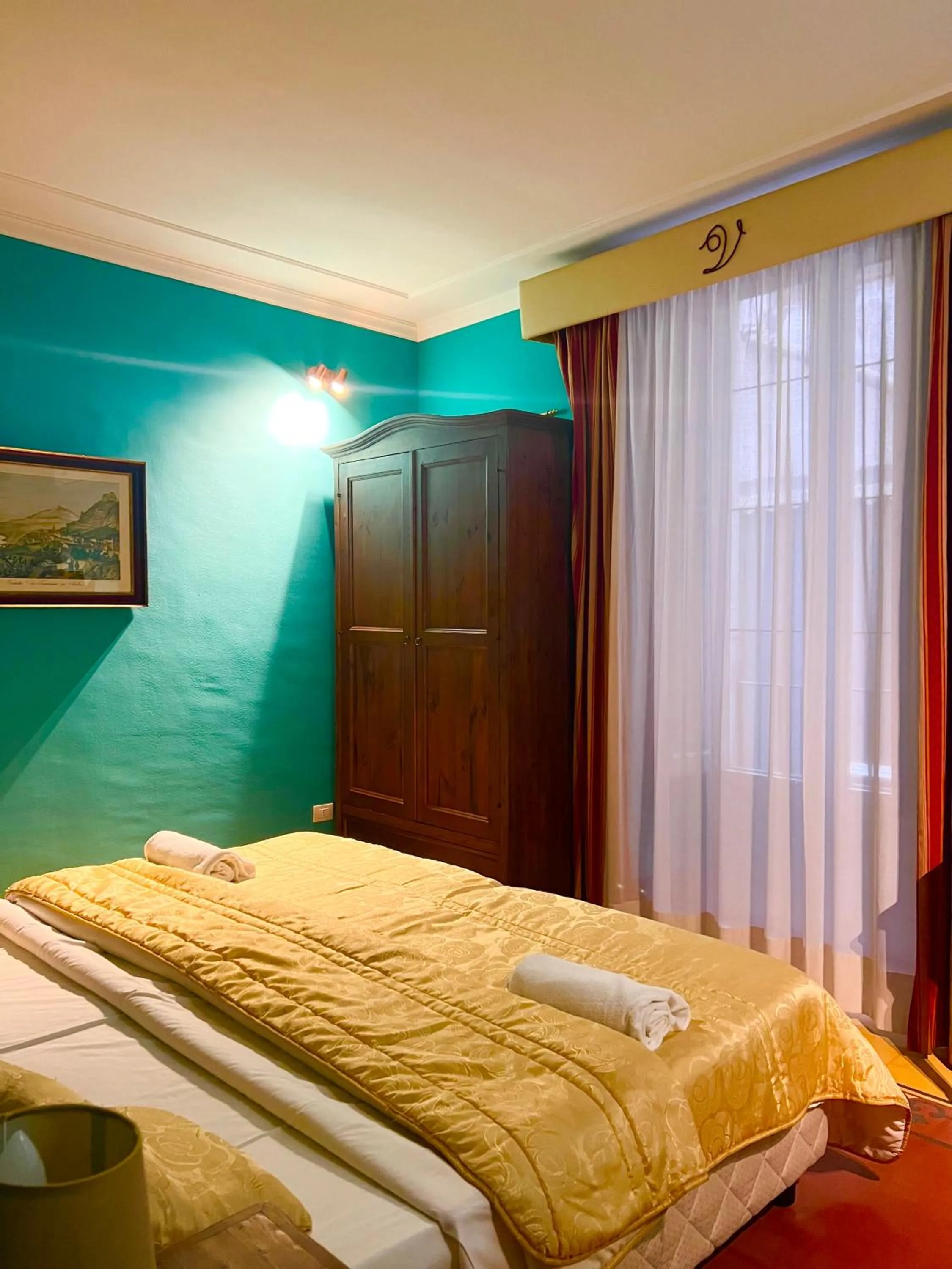 Bed in Hotel Valentino