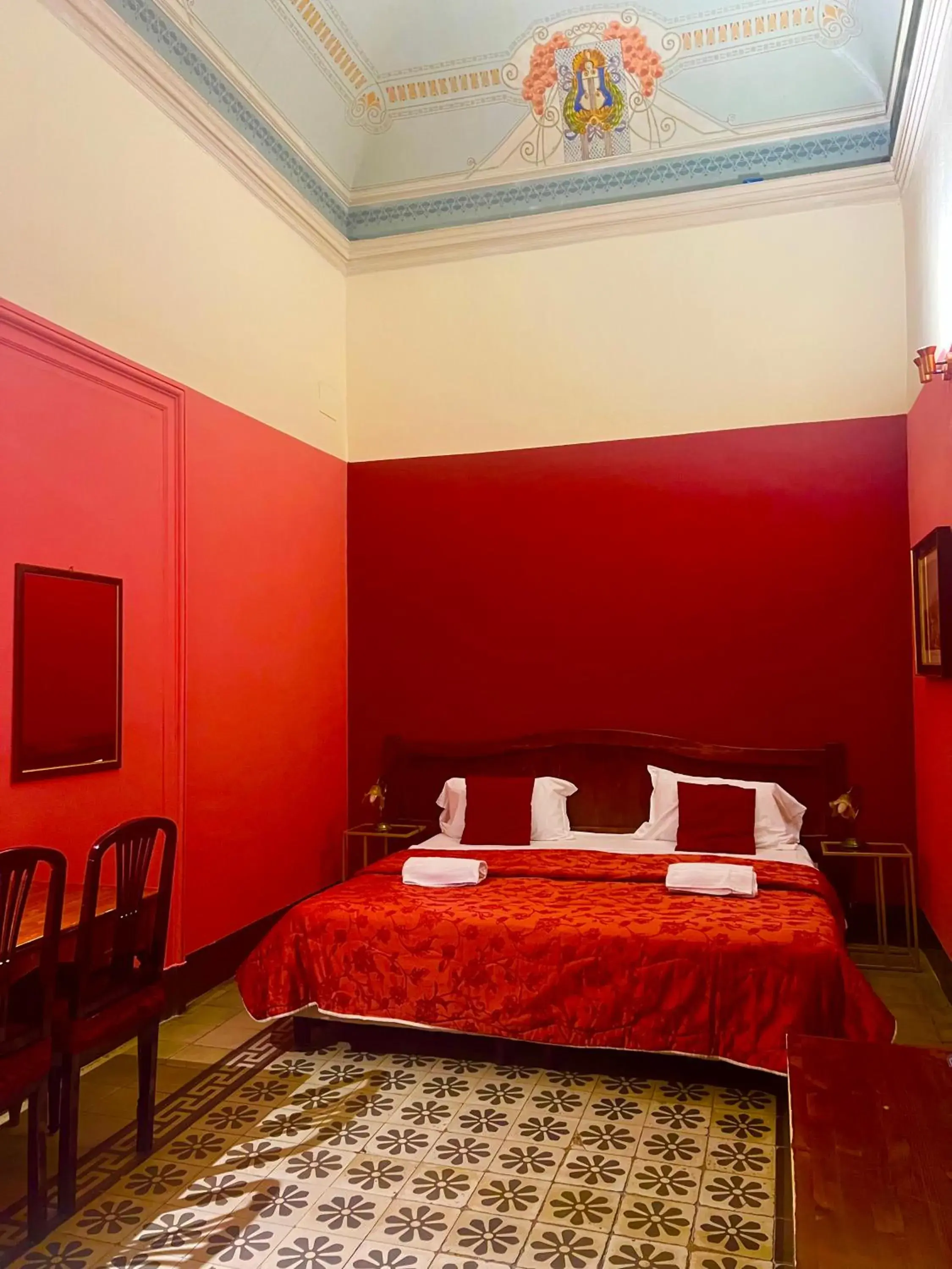 Bed in Hotel Valentino Bed in Hotel Valentino