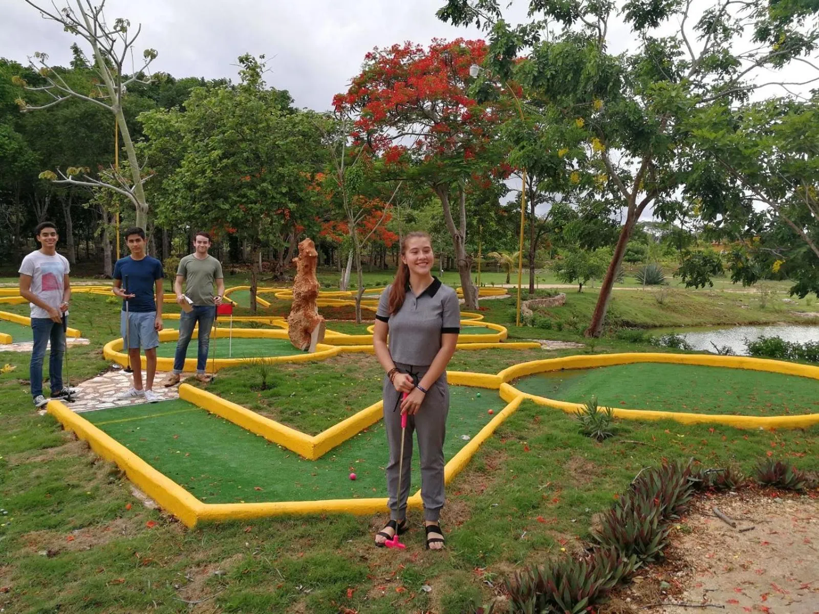Minigolf in Villas Vallazoo