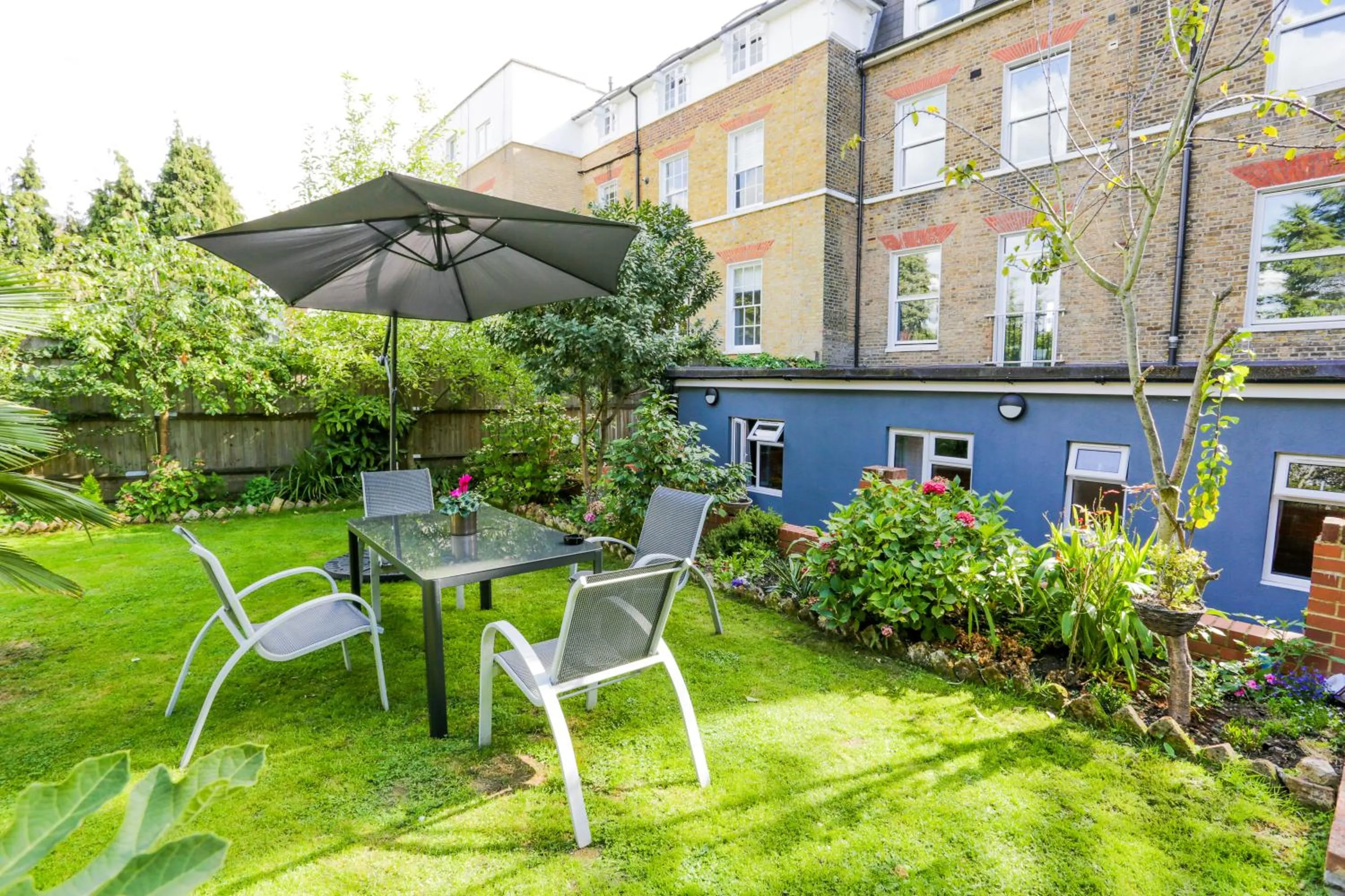 Garden in Beckenham Park Hotel