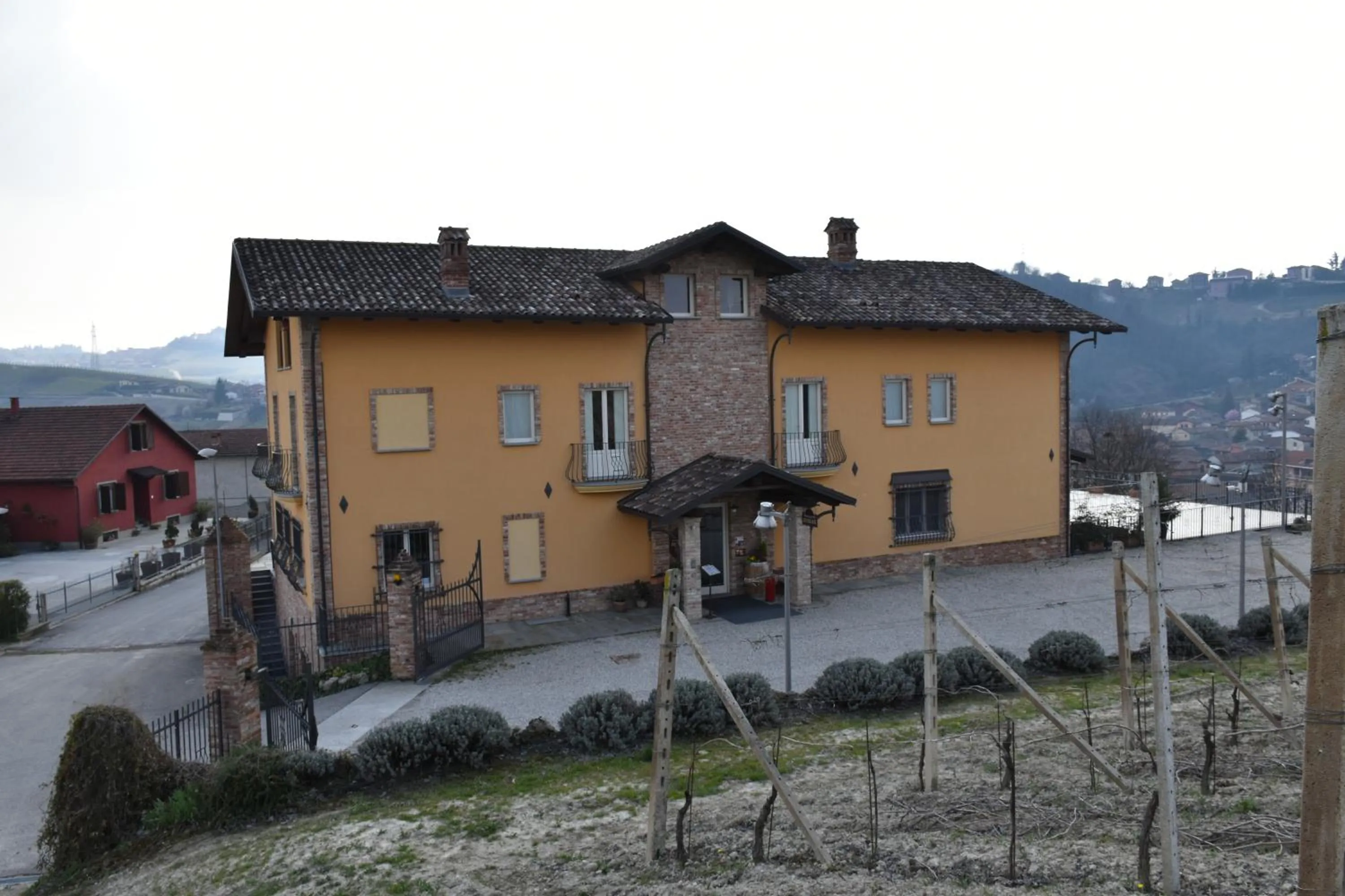 Property building in Mongalletto