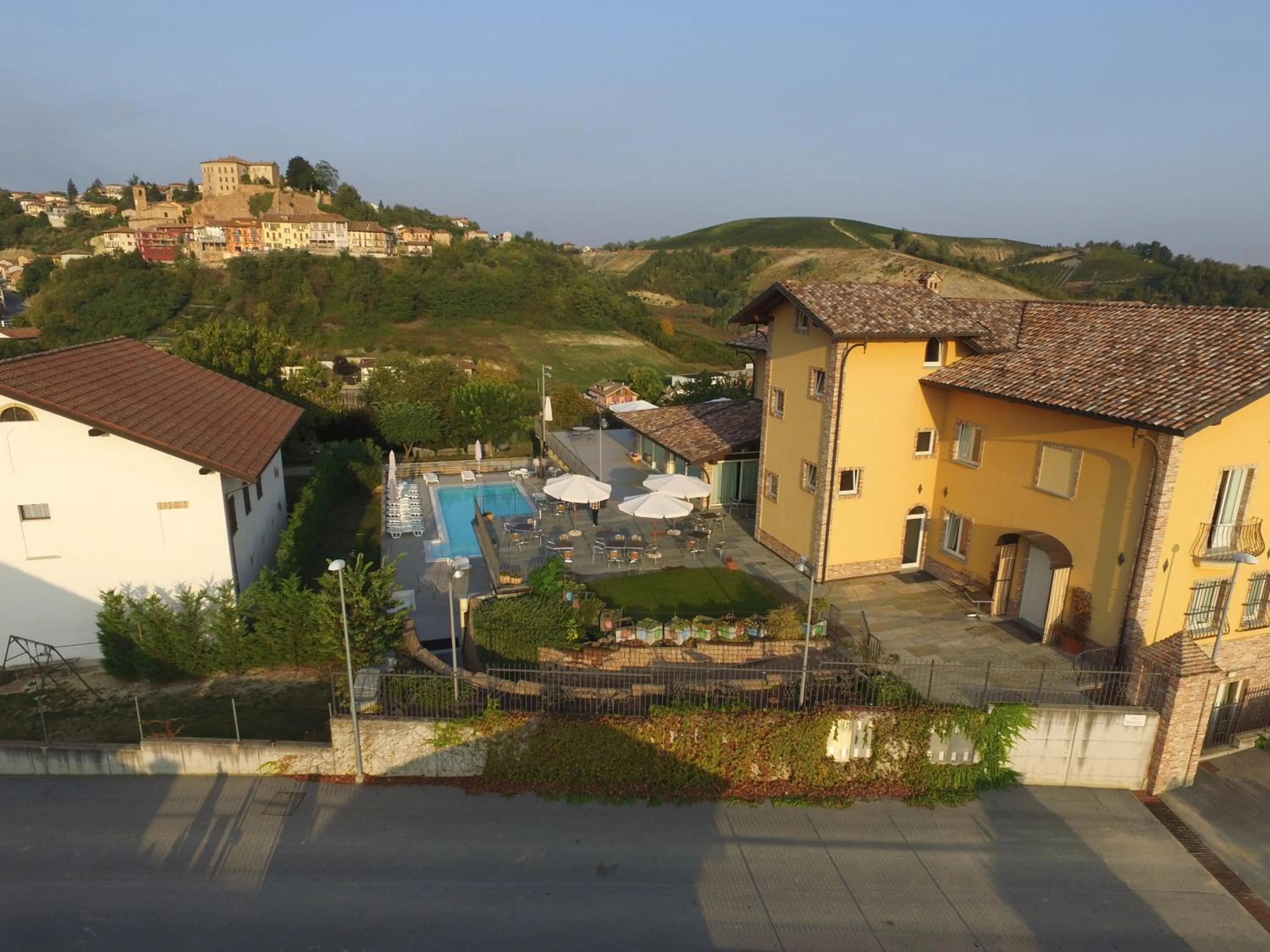 Property building in Mongalletto