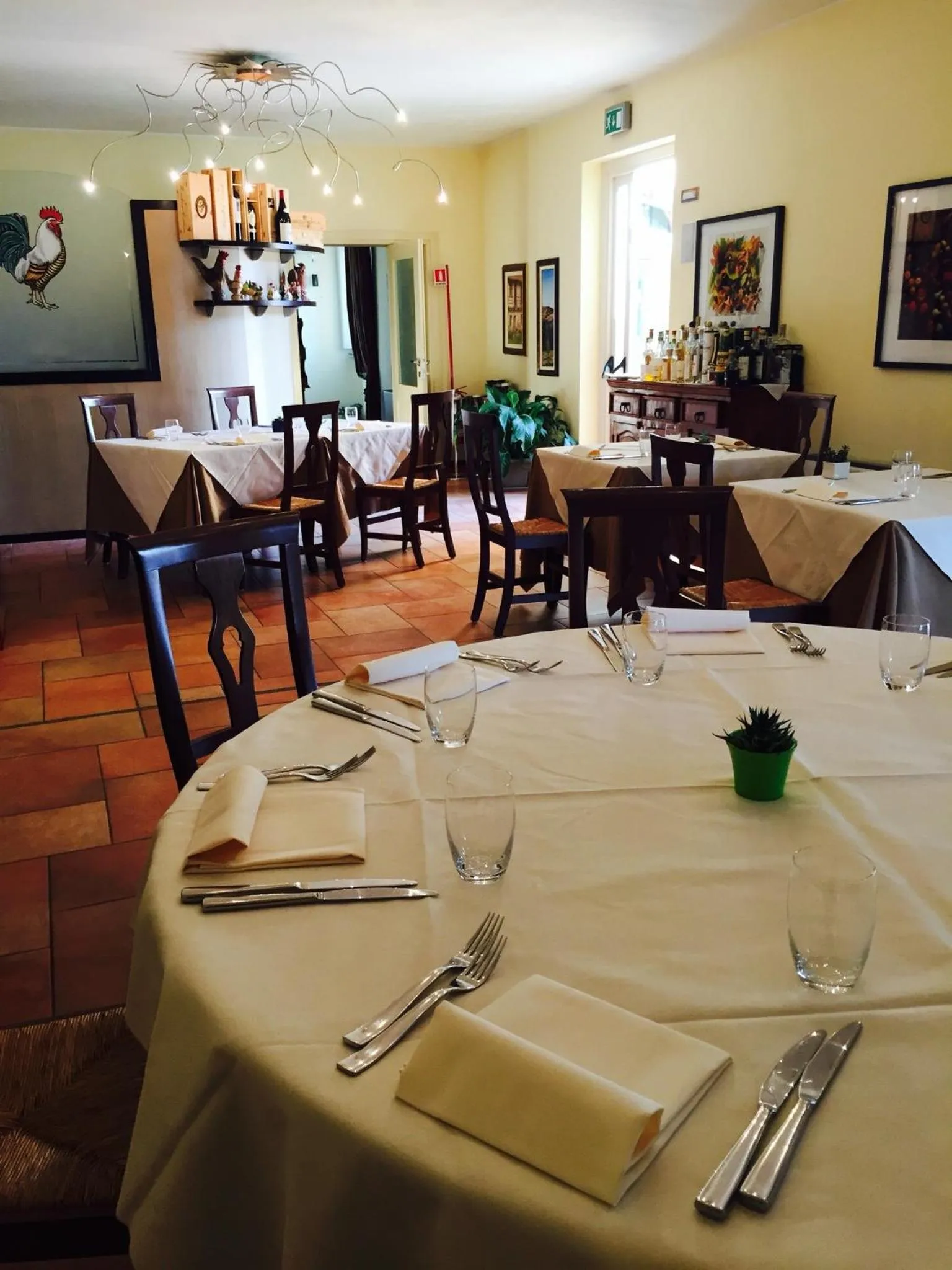 Restaurant/places to eat in Mongalletto