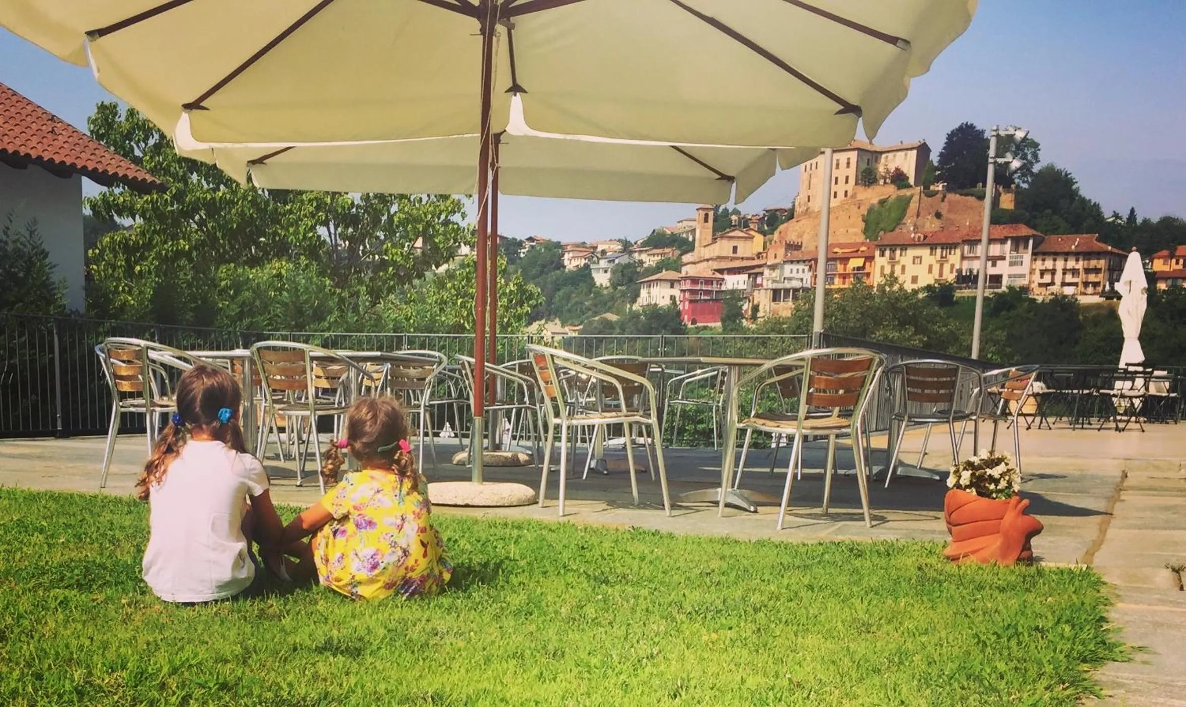 View (from property/room) in Mongalletto