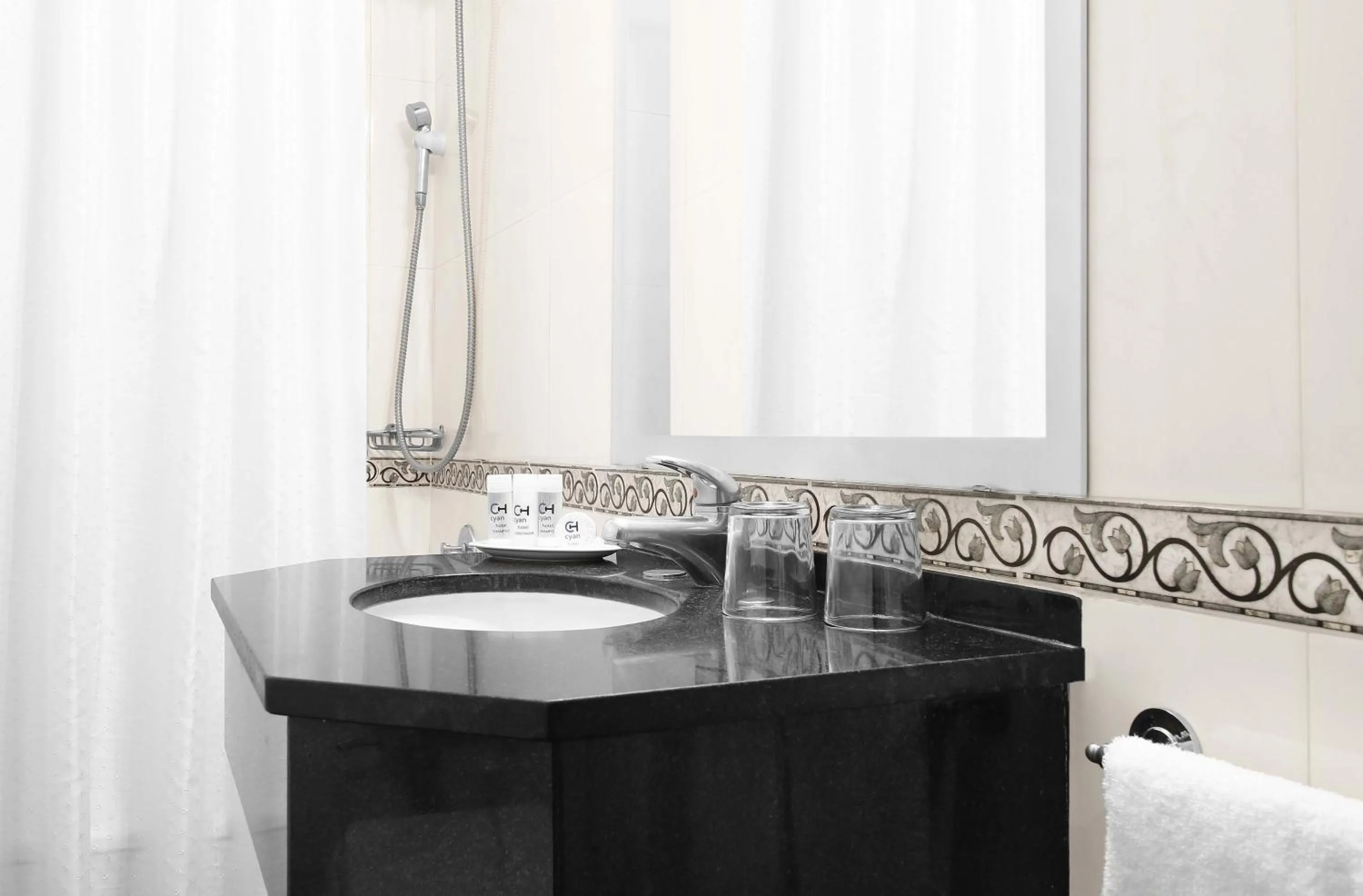 Cyan Hotel de Las Americas