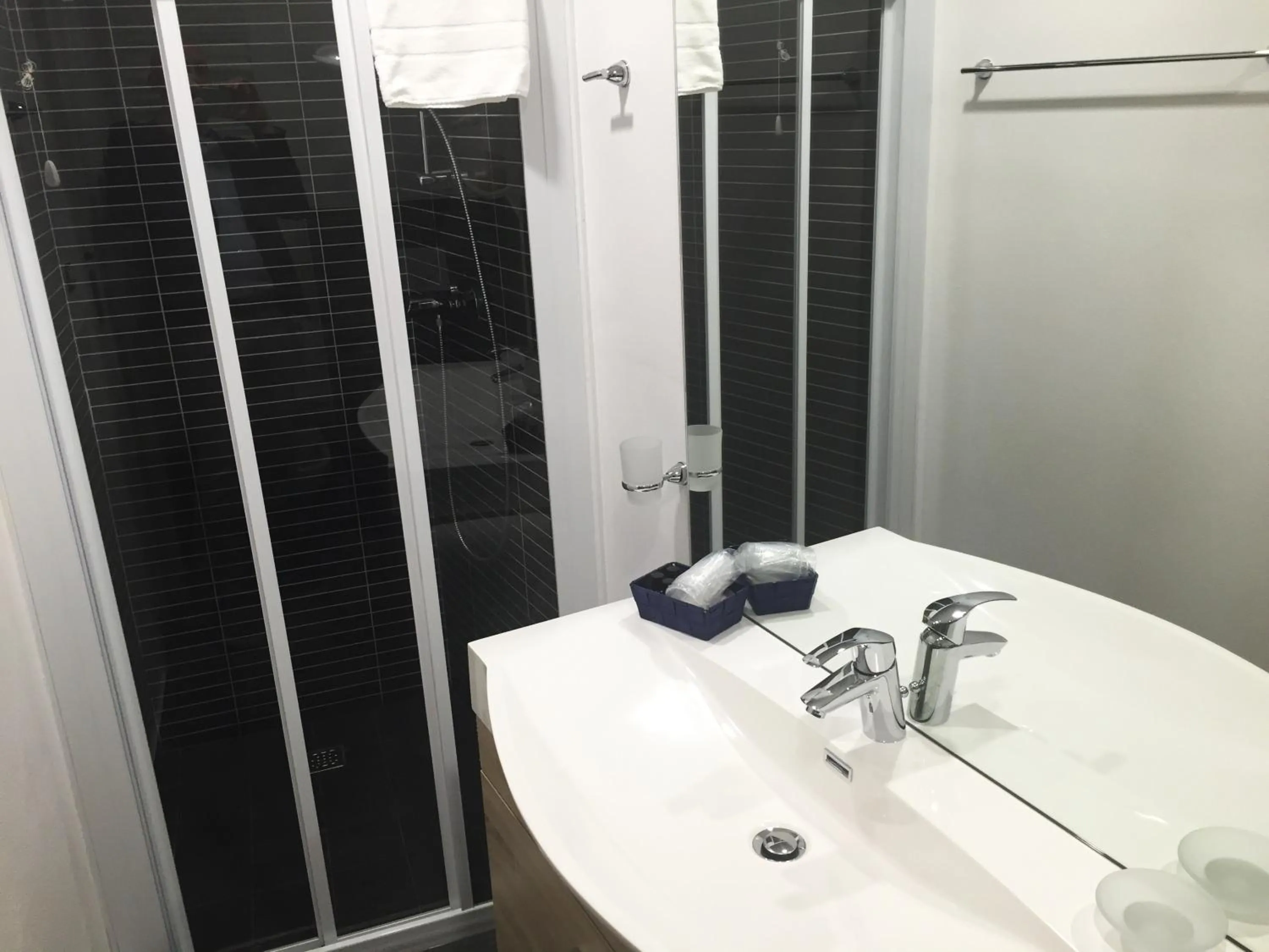 Bathroom in Hotel Trieste