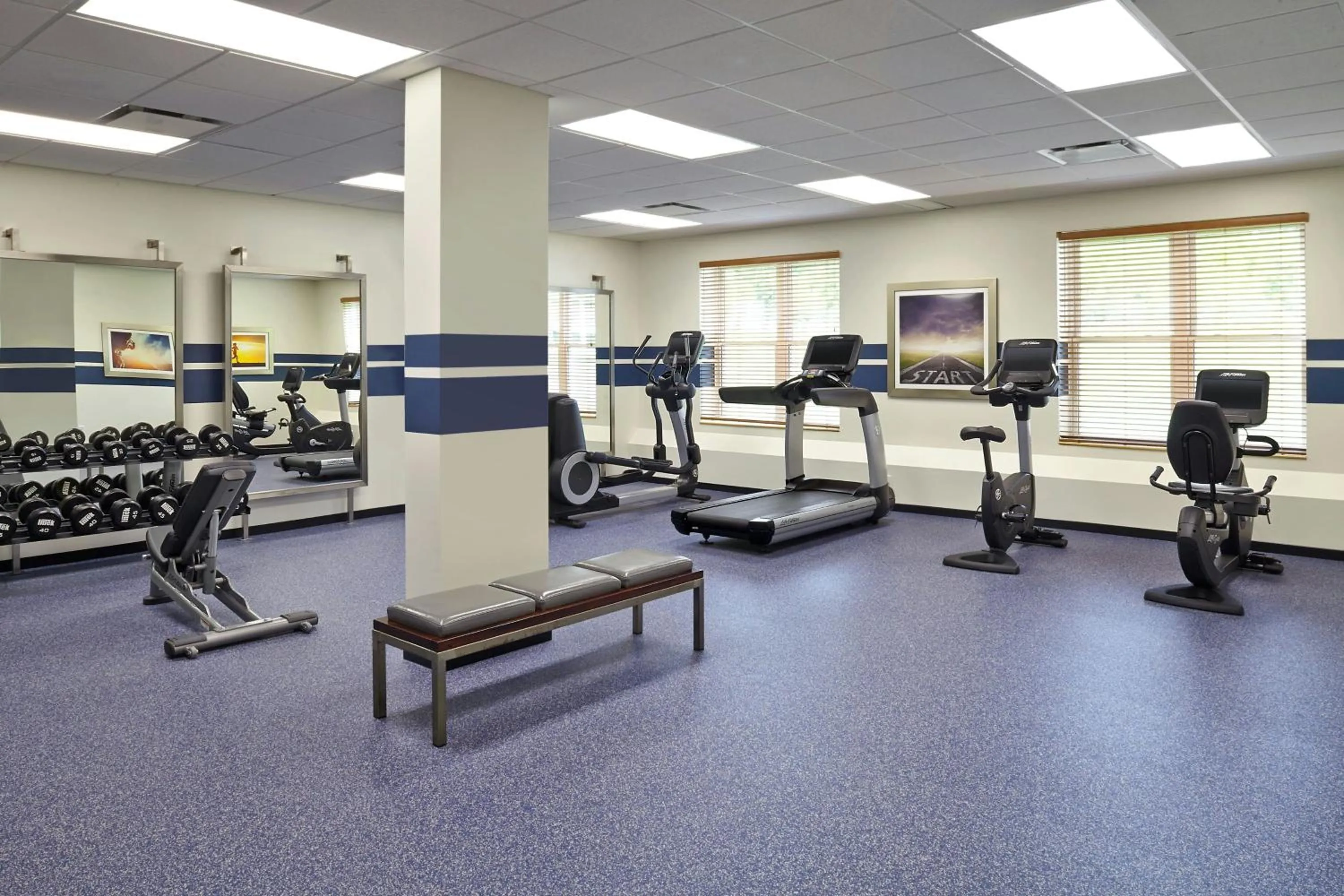 Fitness centre/facilities in Four Points by Sheraton Moncton