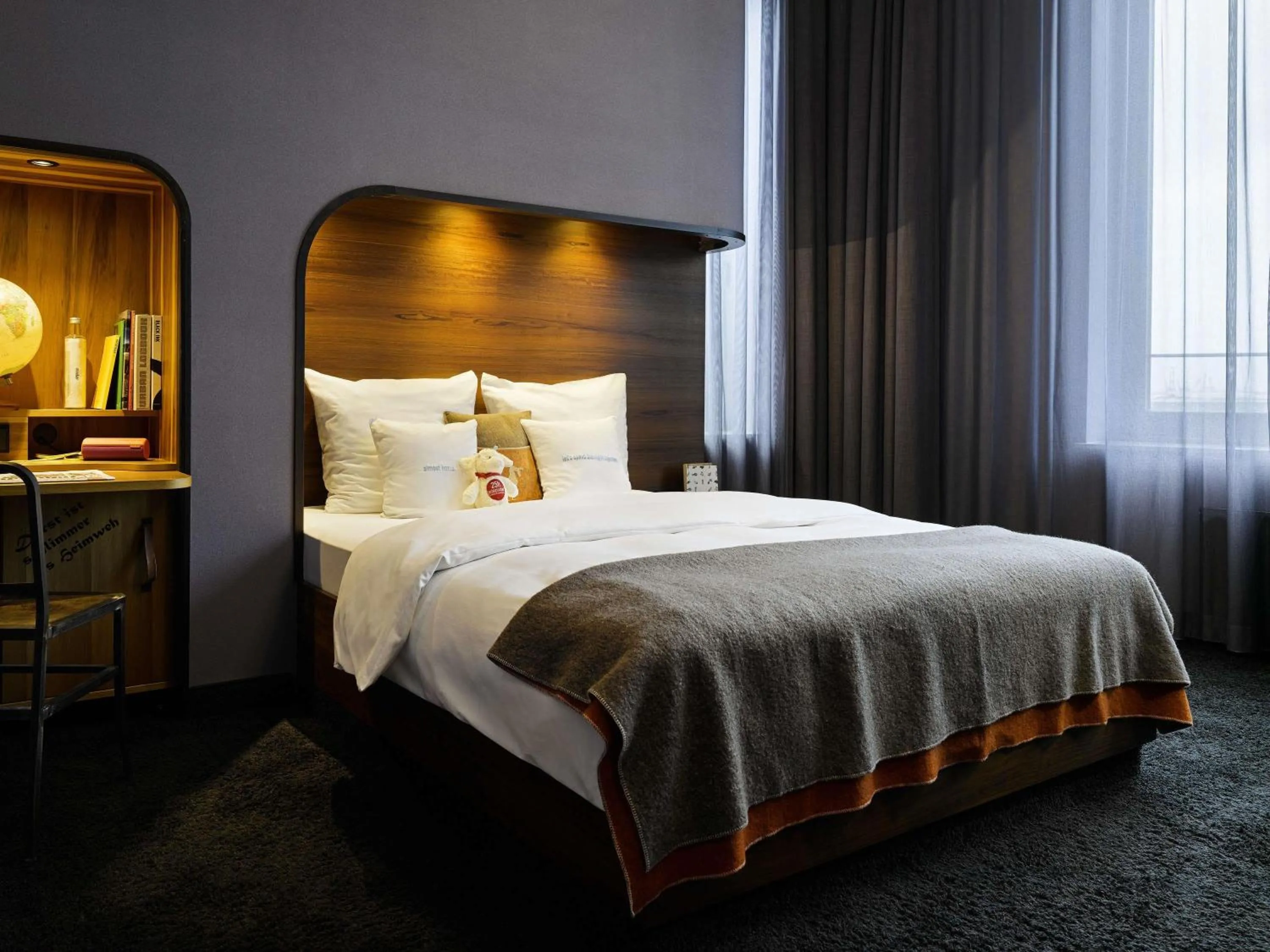 Bedroom, Bed in 25hours Hotel Hamburg HafenCity
