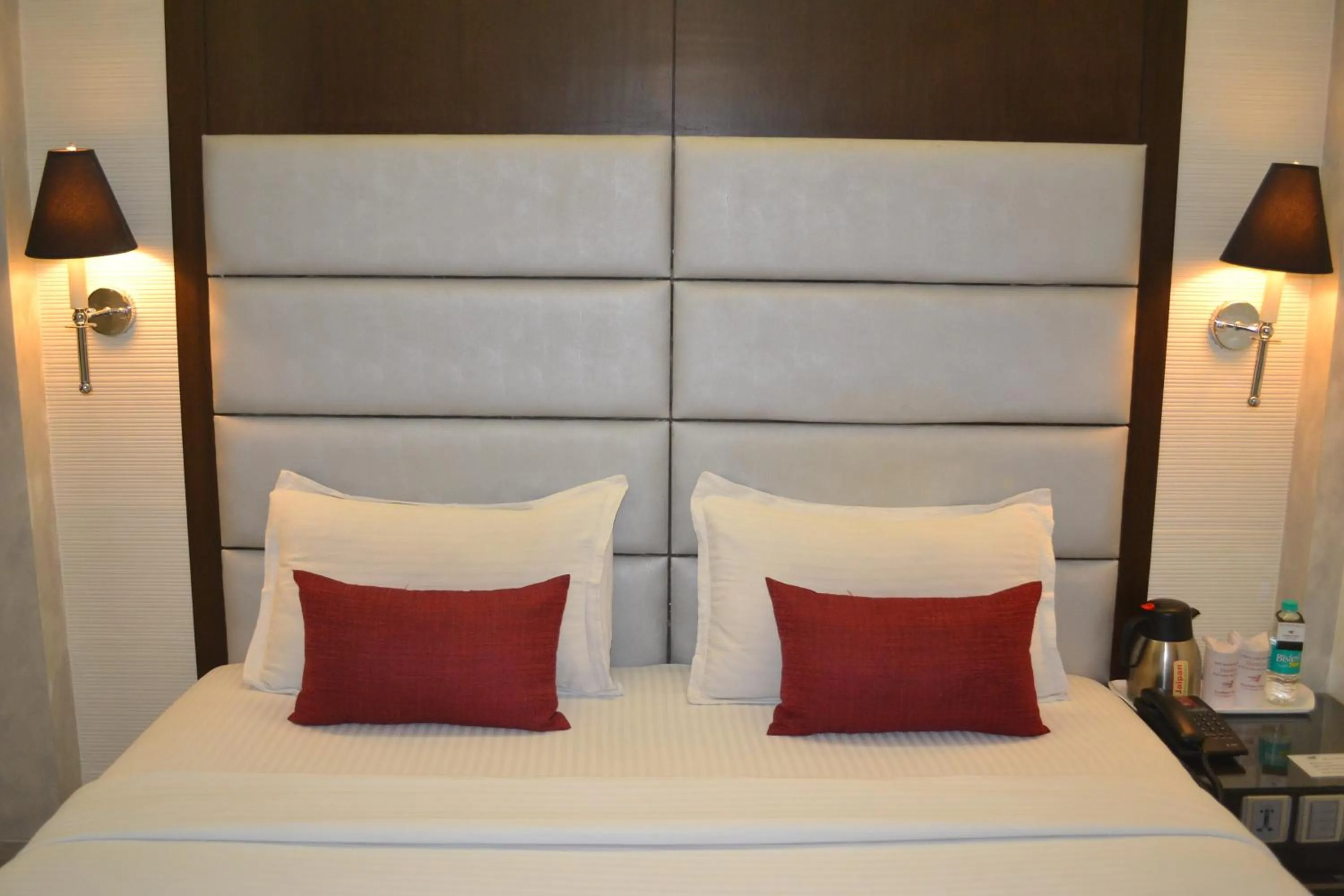 bunk bed, Bed in Southern Plaza