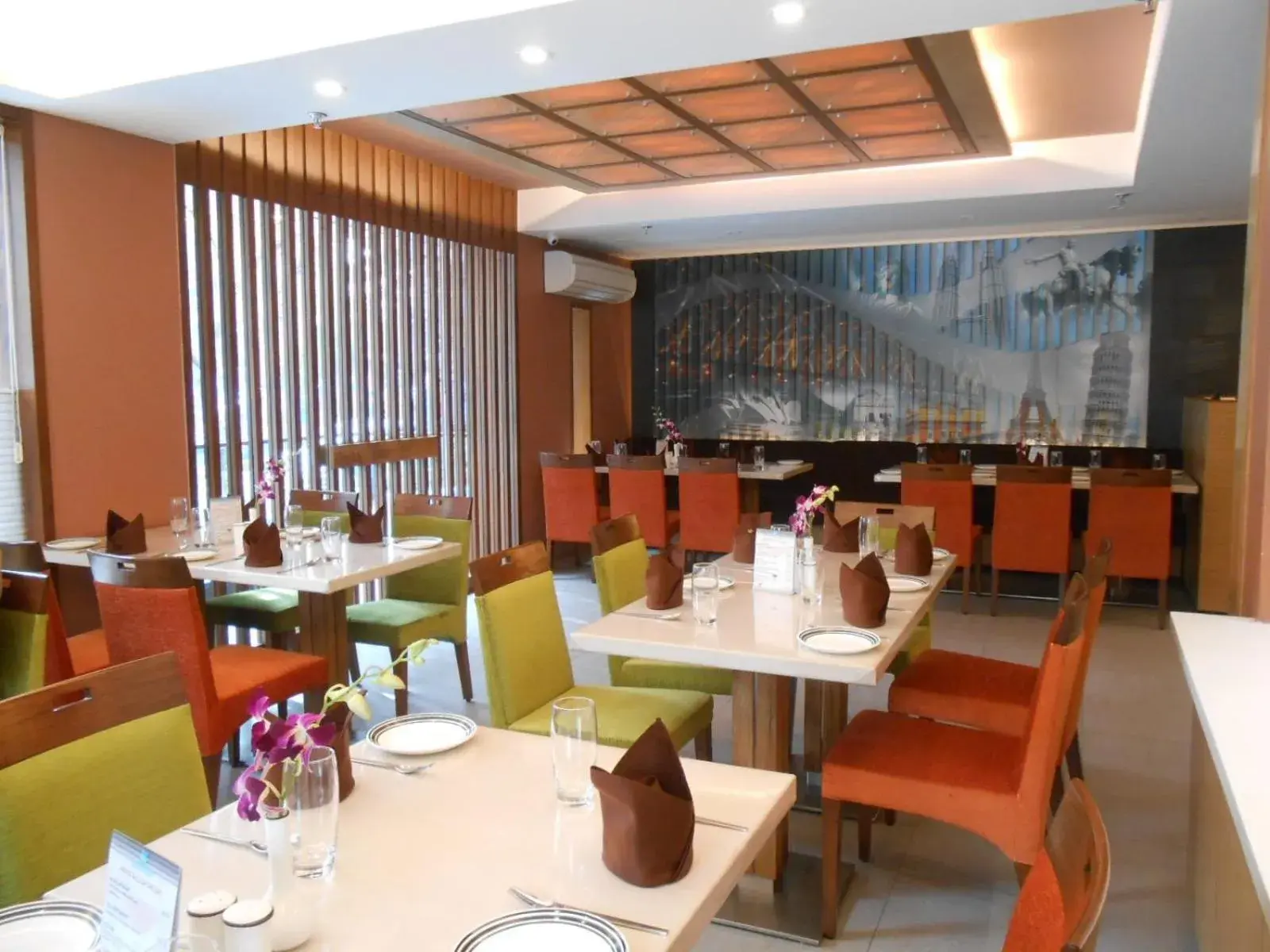 Restaurant/places to eat in Southern Plaza Restaurant/places to eat in Southern Plaza