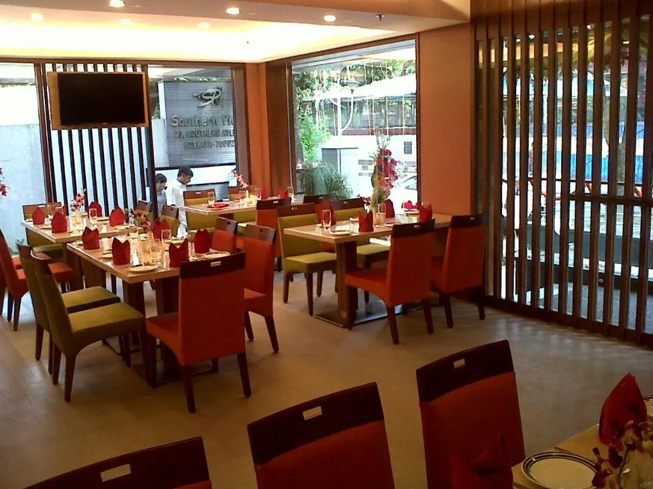 Restaurant/places to eat in Southern Plaza Restaurant/places to eat in Southern Plaza