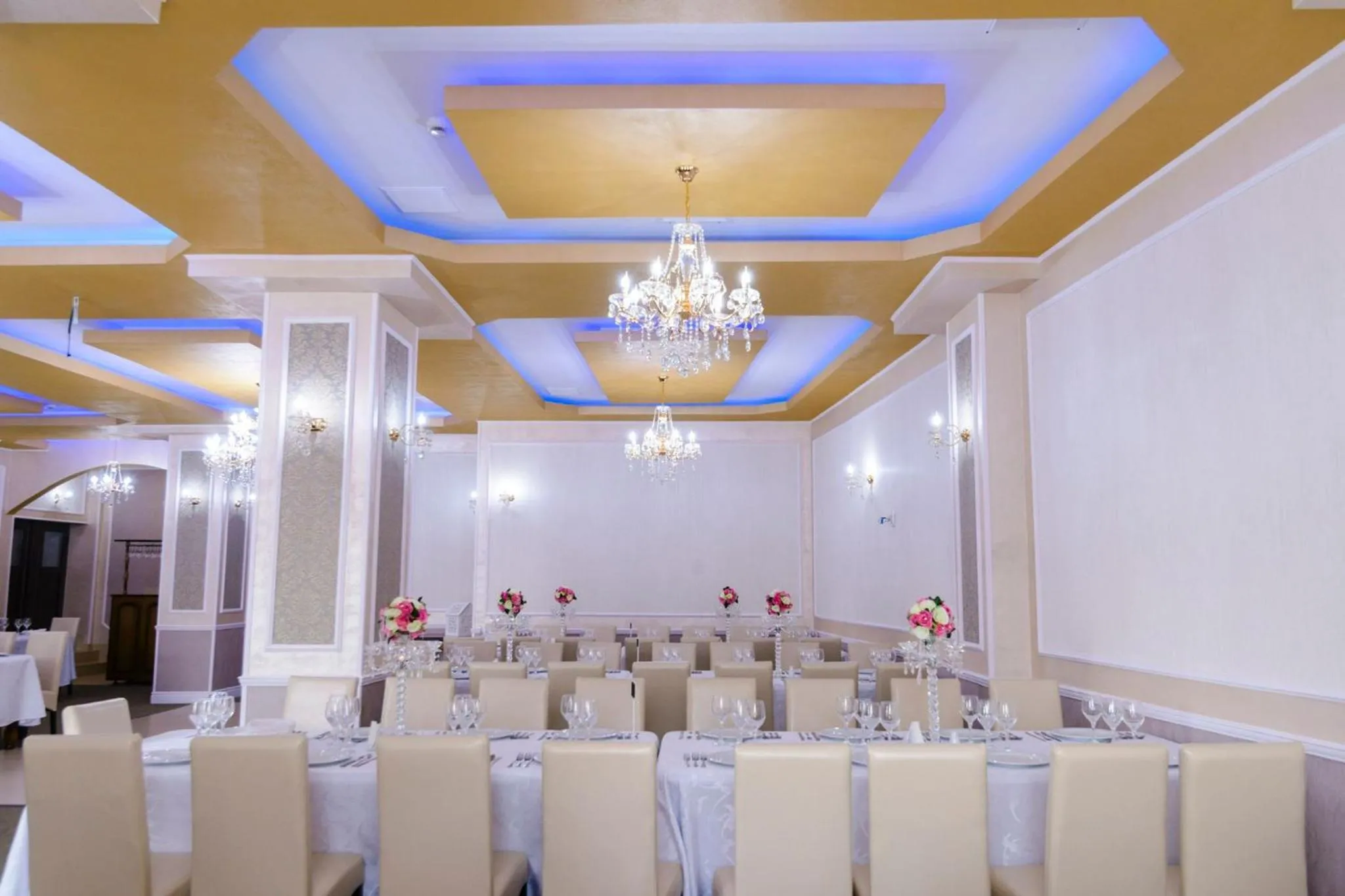 wedding in Pensiunea Domneasca