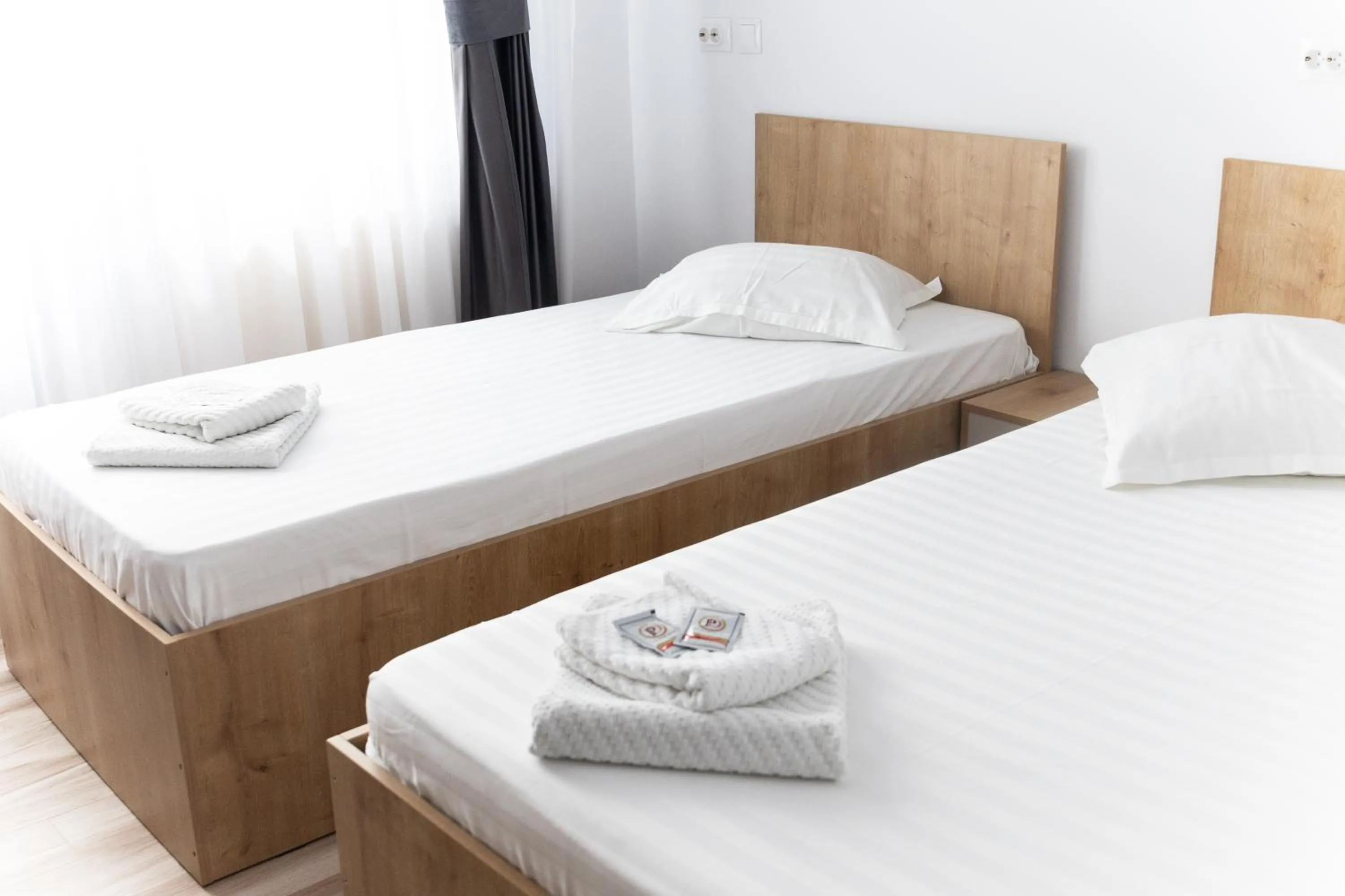 Photo of the whole room, Bed in Pensiunea Domneasca