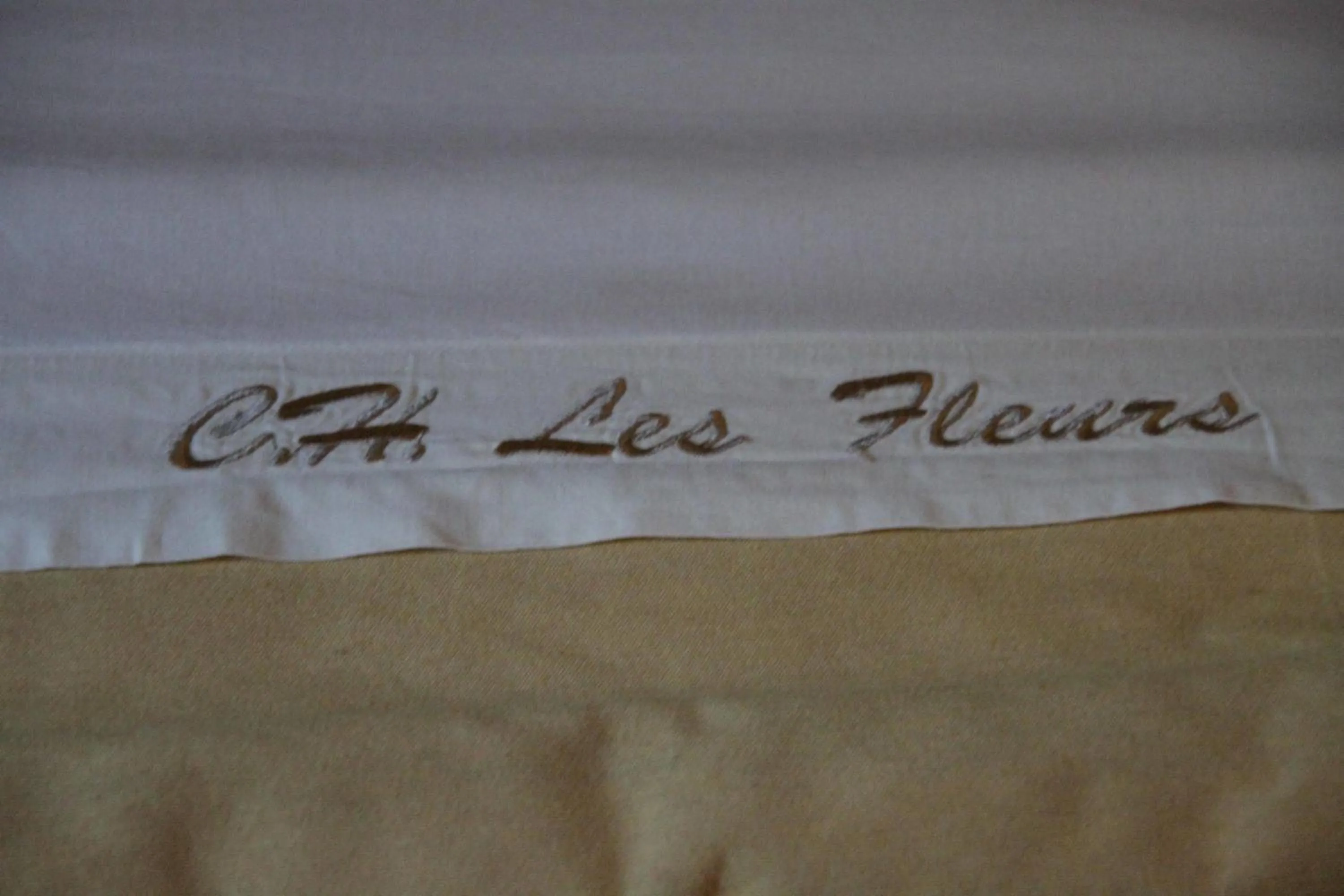 Logo/Certificate/Sign, Bed in Chambres D'Hotes Les Fleurs