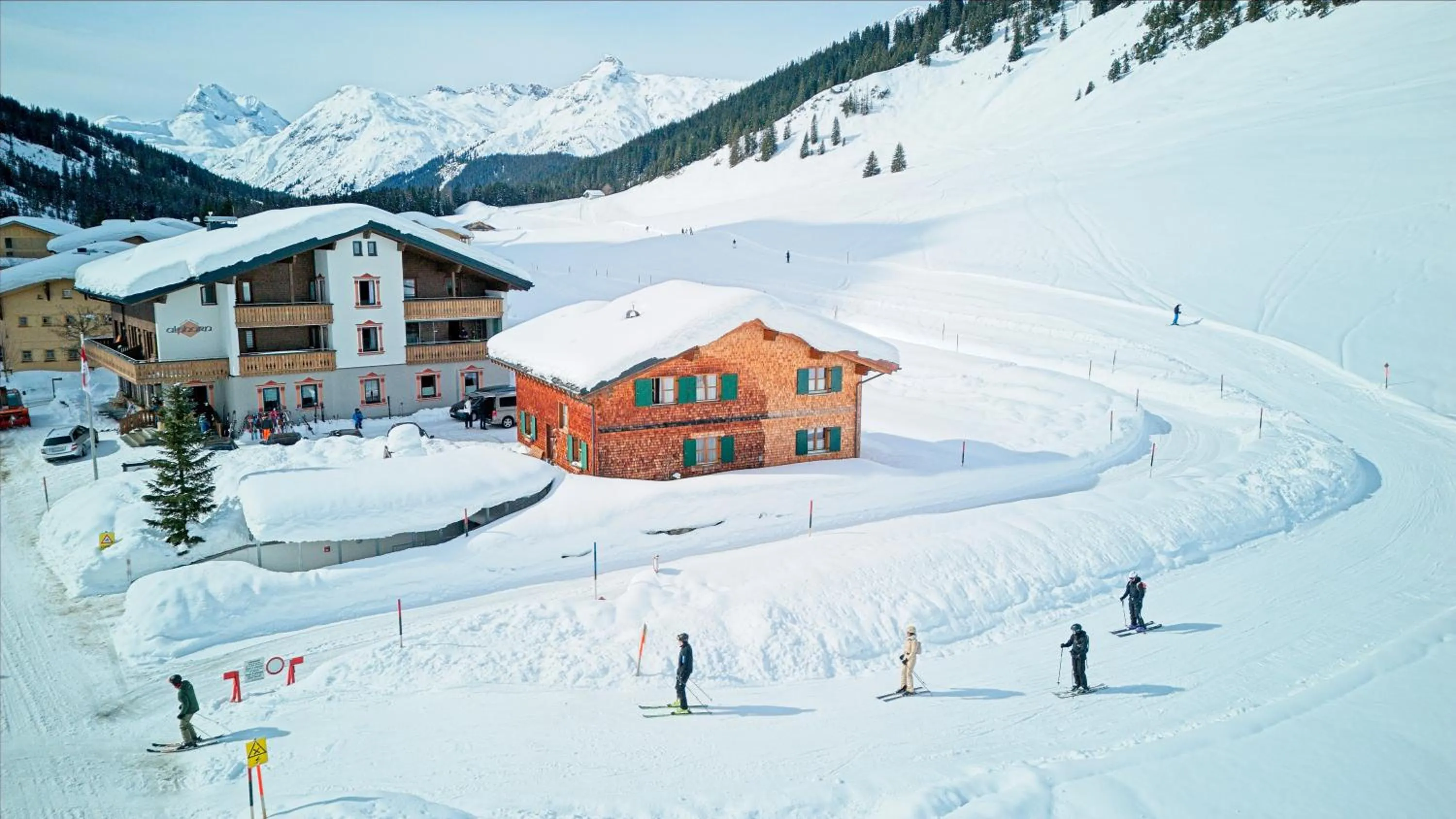 Property building in Gasthaus & Pension Alphorn