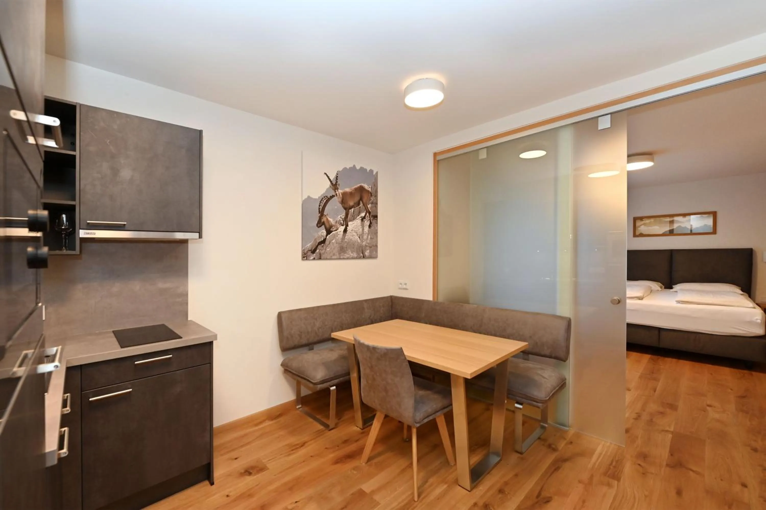 Living room, Bed in Gasthaus & Pension Alphorn