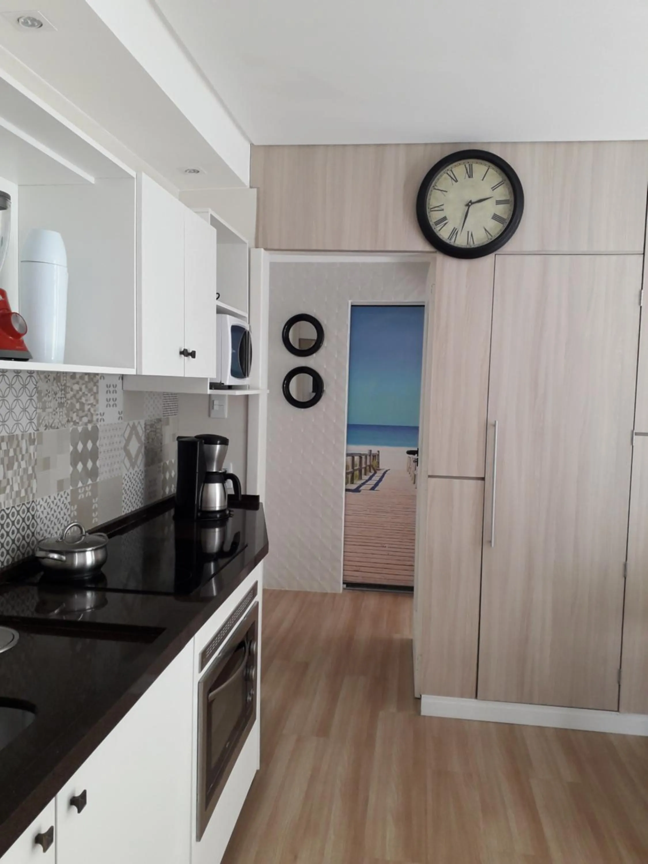 Ap 207 pe na areia em ingleses - Florianópolis SC