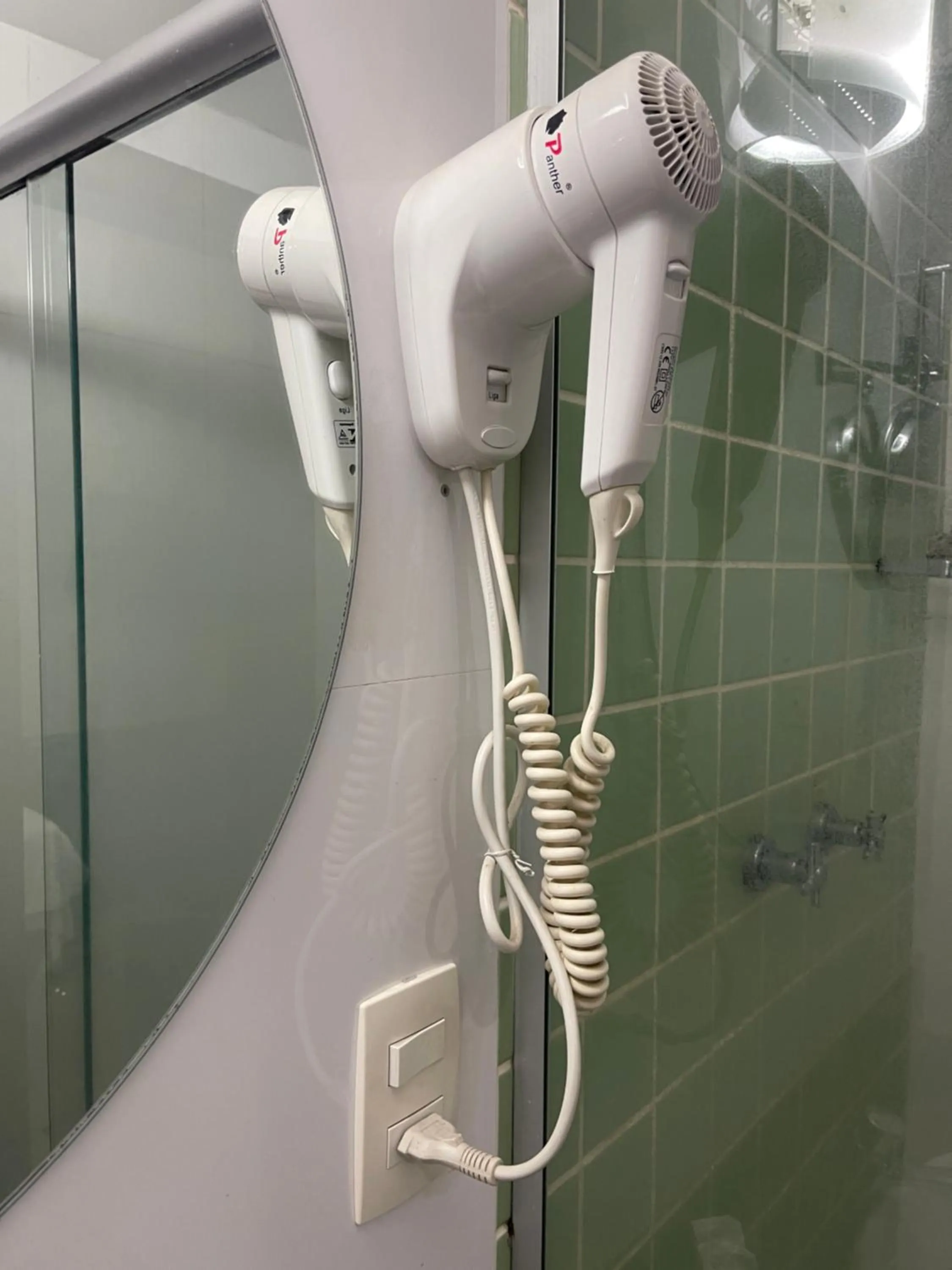 Bathroom in Mont Blanc Apart Hotel - Duque de Caxias