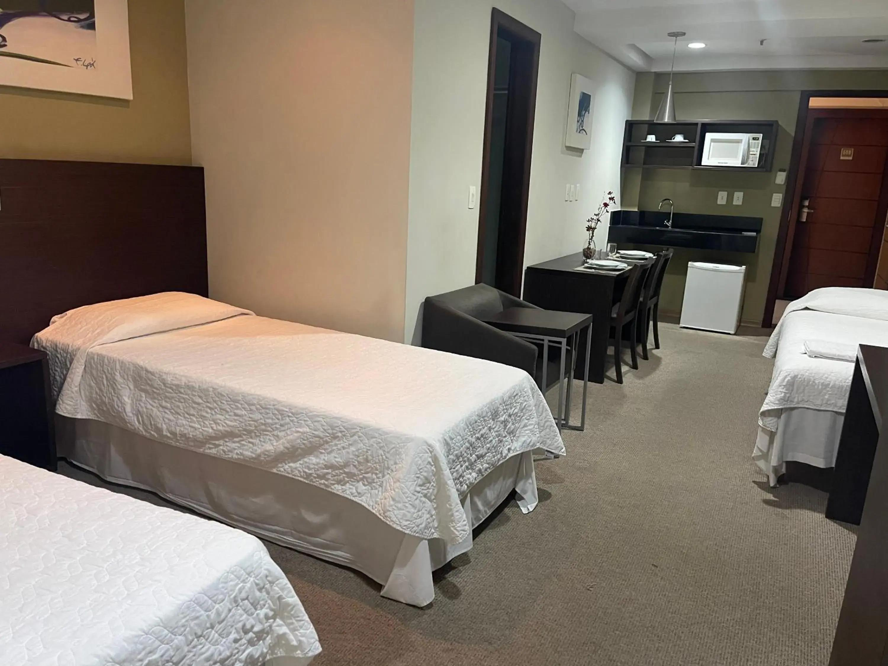 Bedroom, Bed in Mont Blanc Apart Hotel - Duque de Caxias Bedroom, Bed in Mont Blanc Apart Hotel - Duque de Caxias