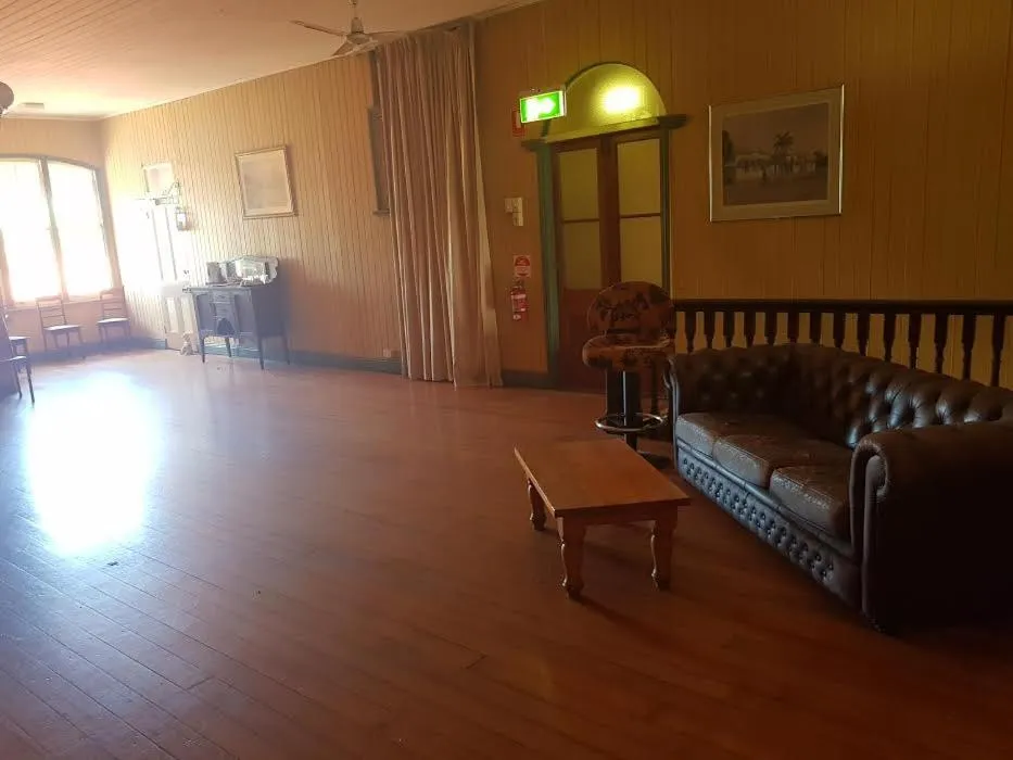 Seating area in Hotel Kerwick