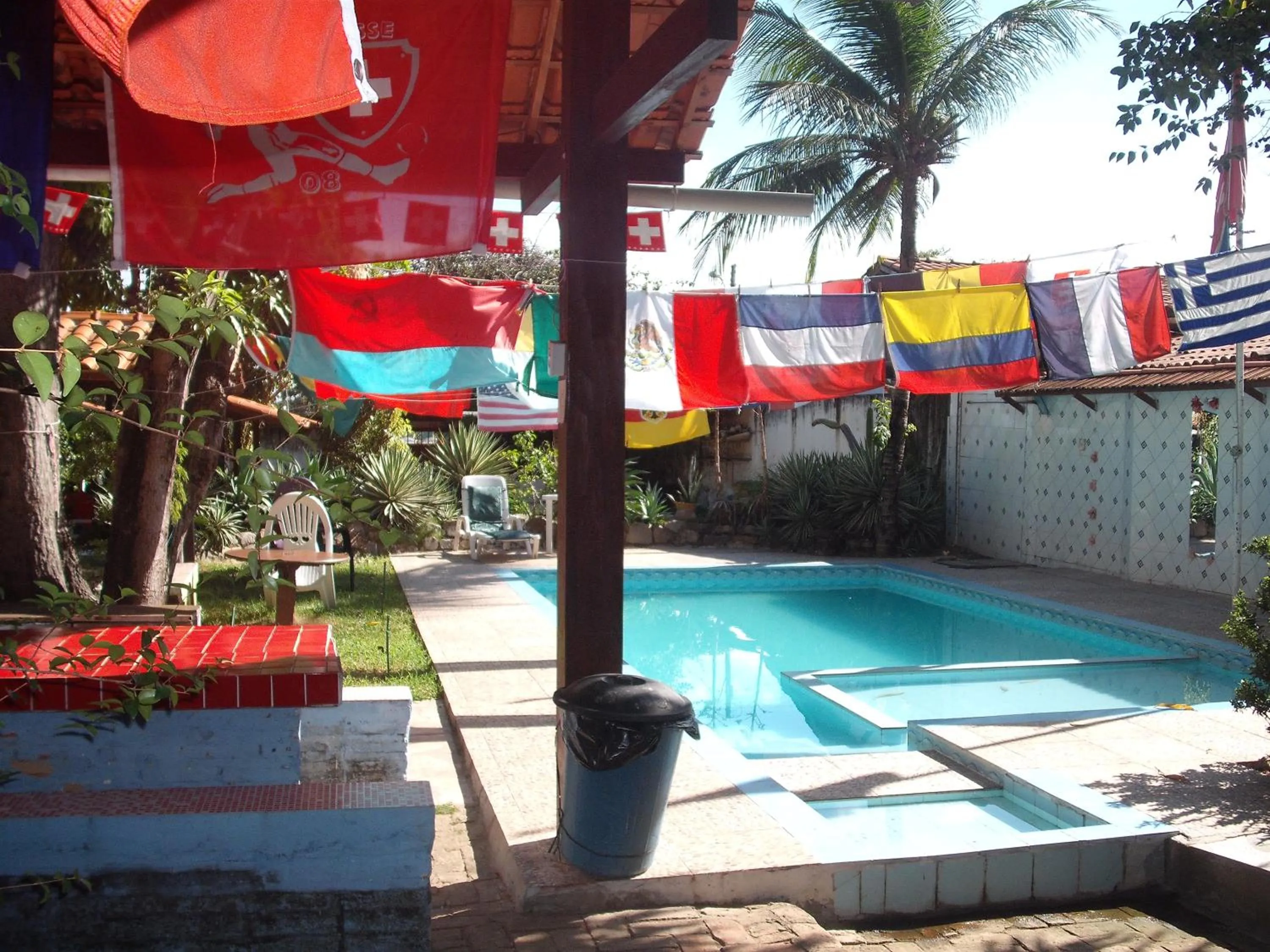 Pool view in Pousada Chalé Suiço
