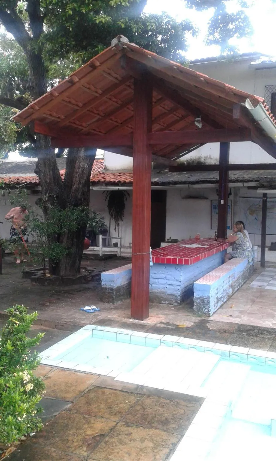 Swimming pool in Pousada Chalé Suiço