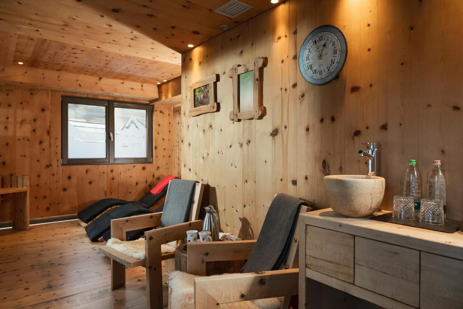 Spa and wellness centre/facilities in Alpen Hotel Chalet