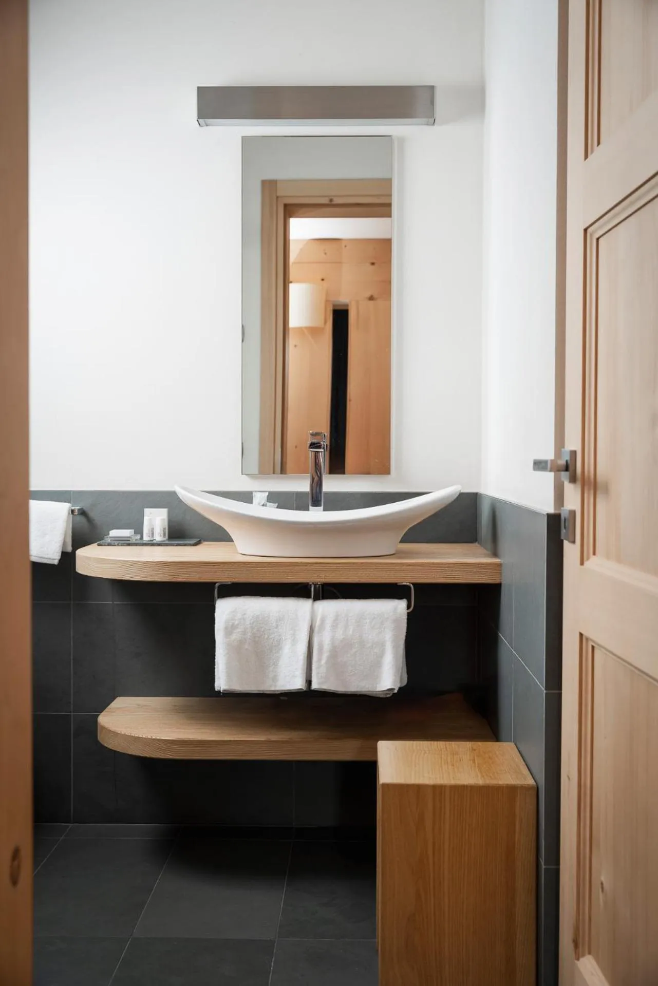 Bathroom in Alpen Hotel Chalet