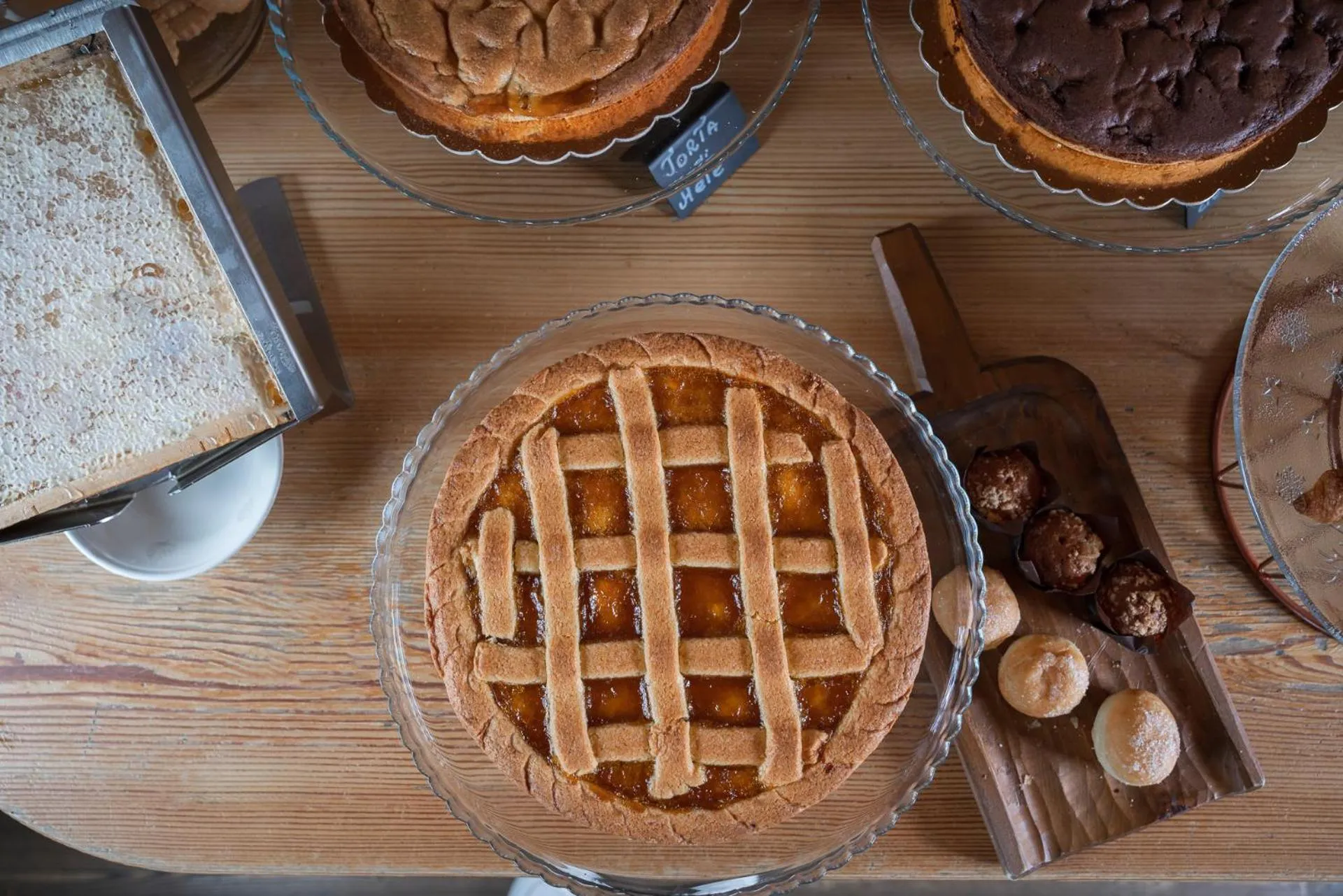 Breakfast in Alpen Hotel Chalet