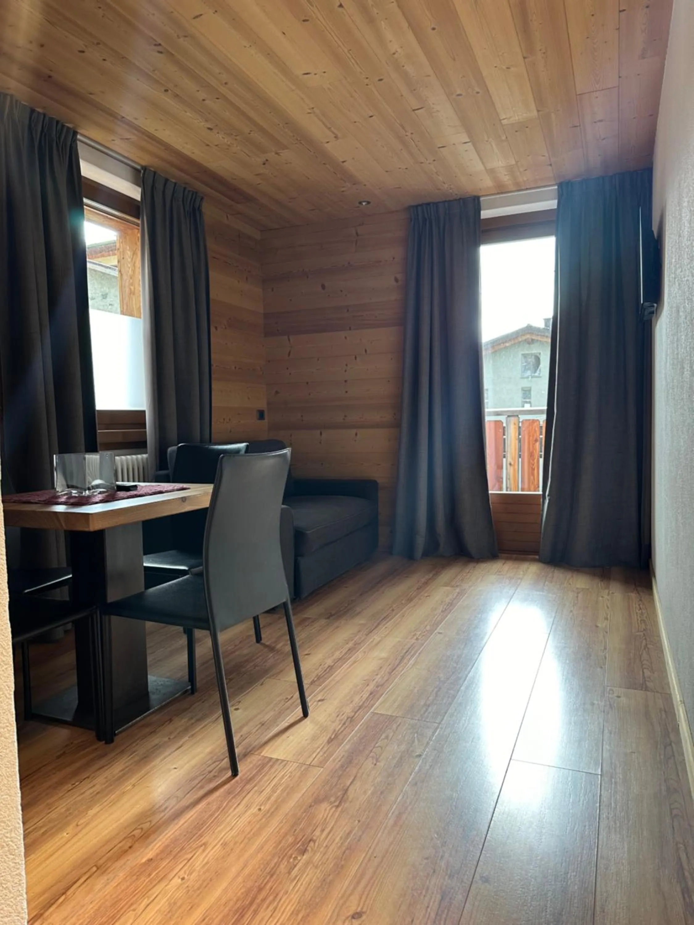 Living room in Alpen Hotel Chalet