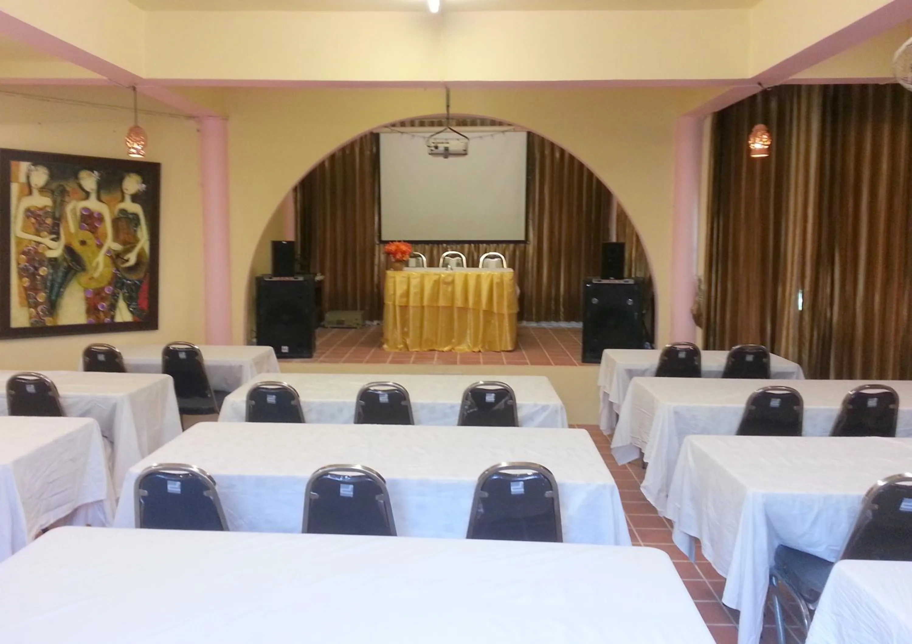 Business facilities in Ekman Garden Resort