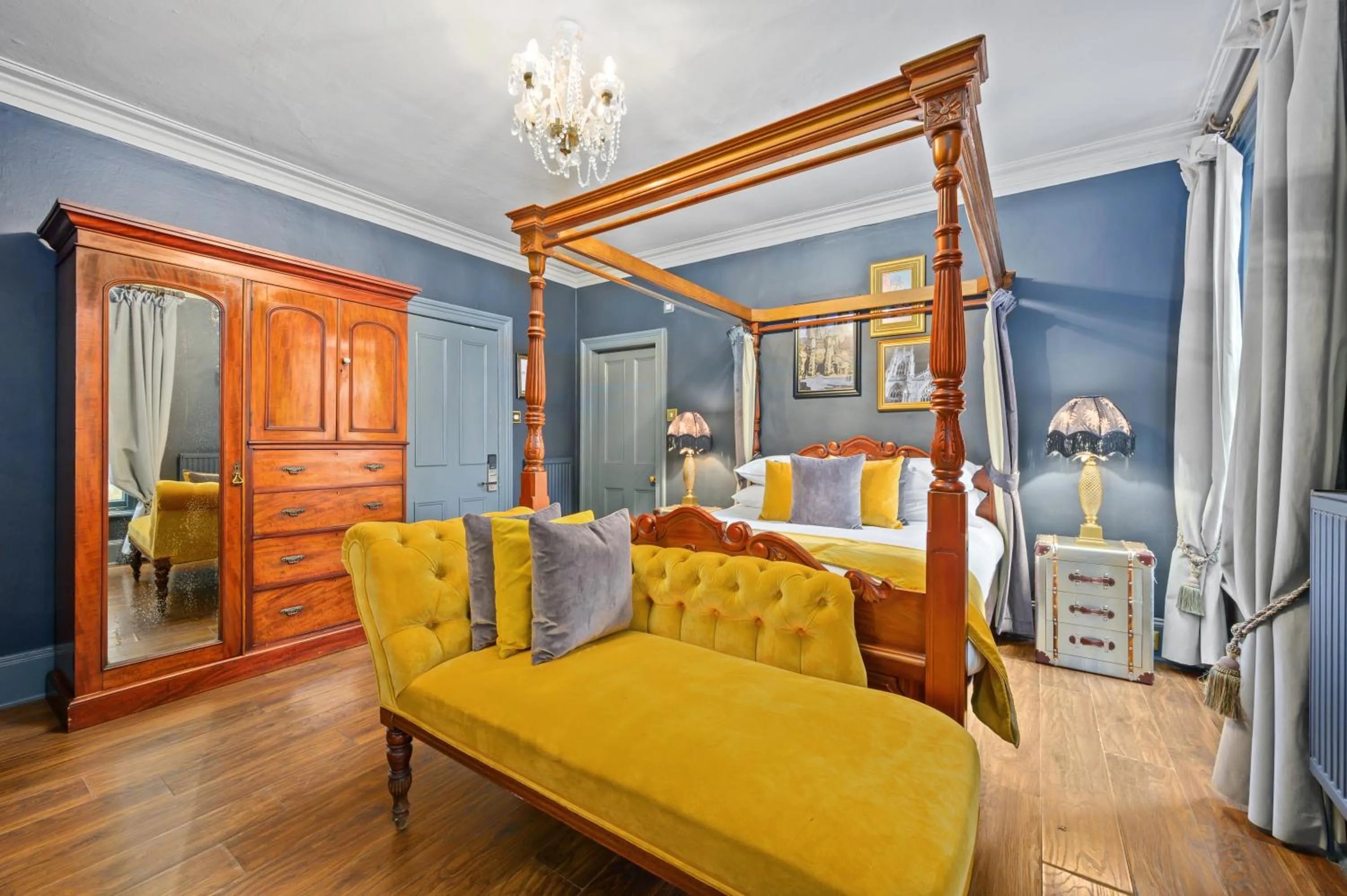 Bed in The Fat Badger