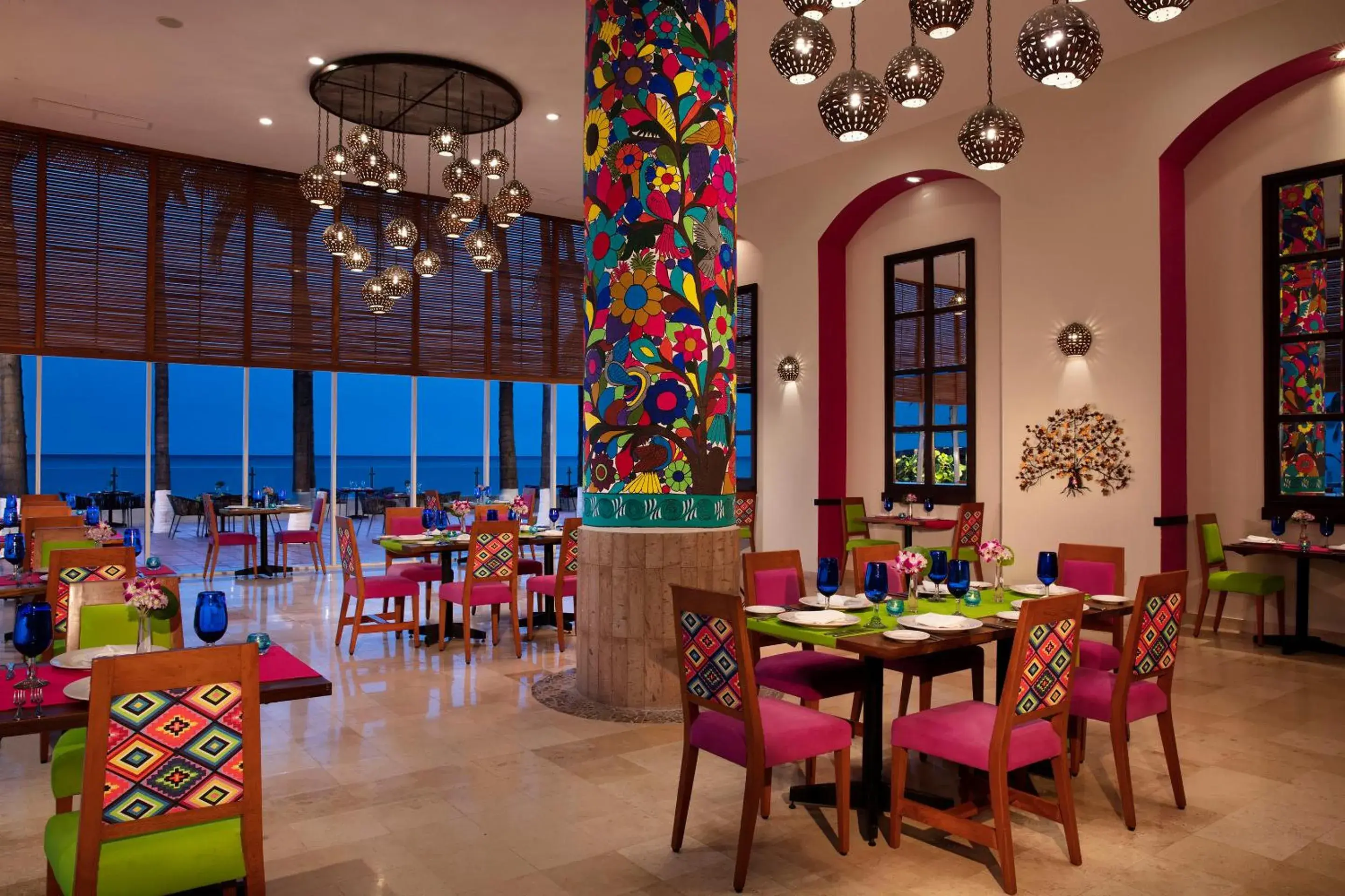 Restaurant/places to eat in Krystal Grand Nuevo Vallarta Restaurant/places to eat in Krystal Grand Nuevo Vallarta