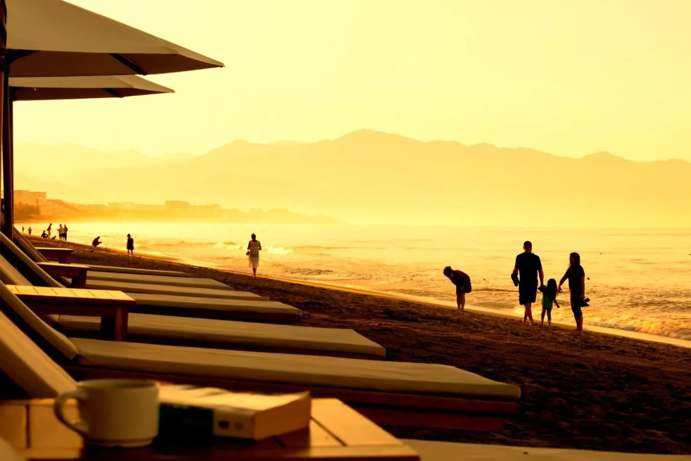 People in Krystal Grand Nuevo Vallarta